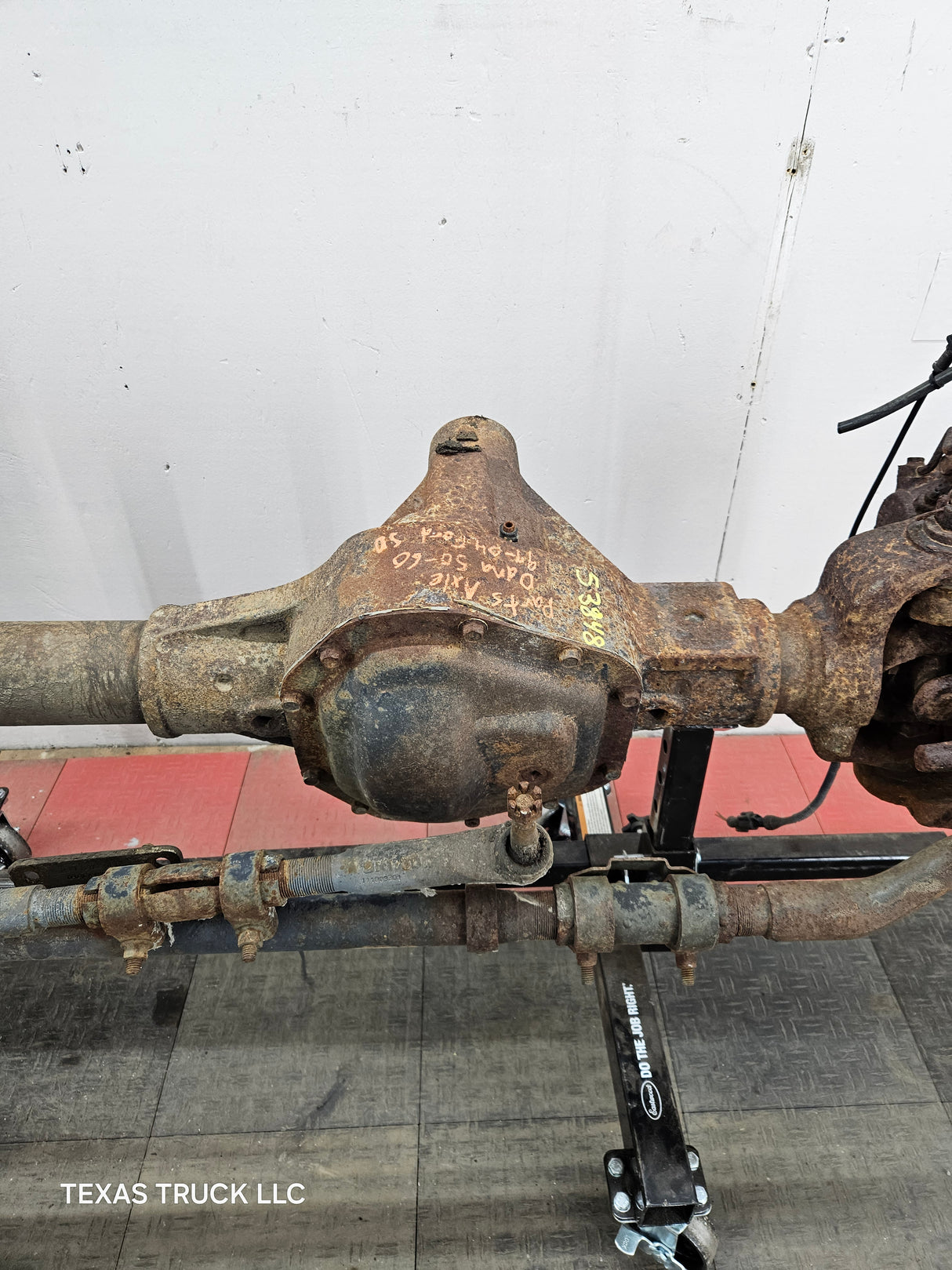 1999-2004 Ford Super Duty F250 F350 SRW Front Axle - For Parts, Part Out