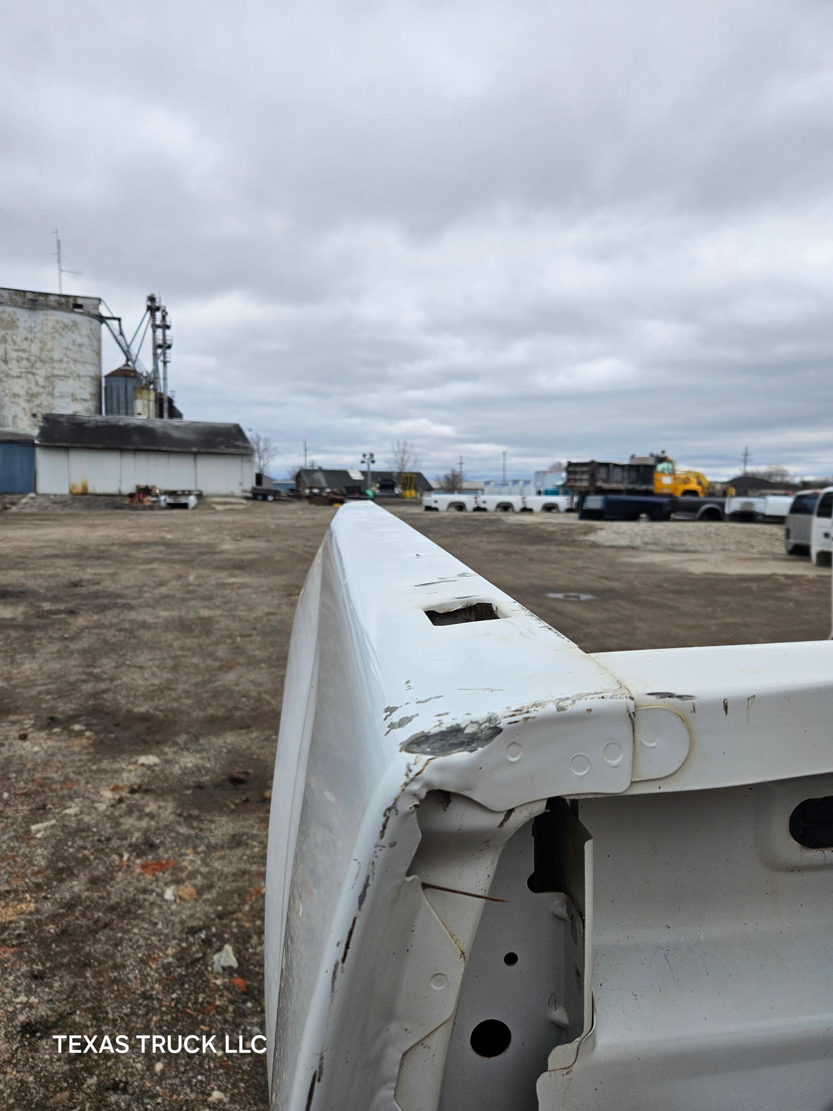 2007-2013 Chevrolet Silverado 1500 2500 3500 HD 6' 6" Short Truck Bed