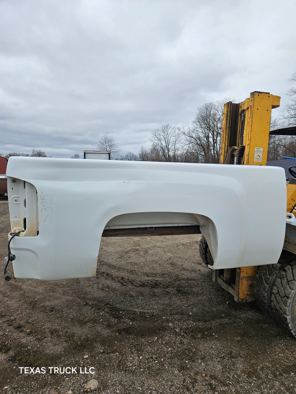 2007-2013 Chevrolet Silverado 1500 2500 3500 HD 6' 6" Short Truck Bed