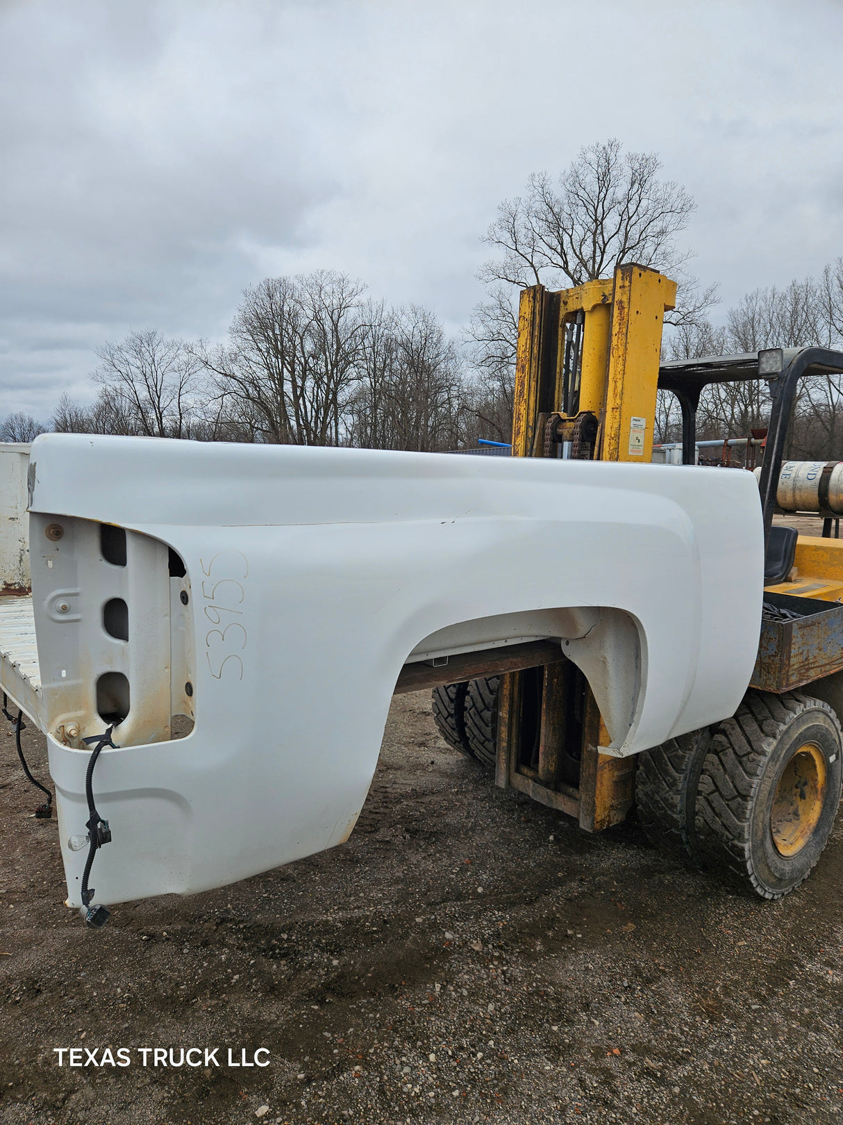 2007-2013 Chevrolet Silverado 1500 2500 3500 HD 6' 6" Short Truck Bed