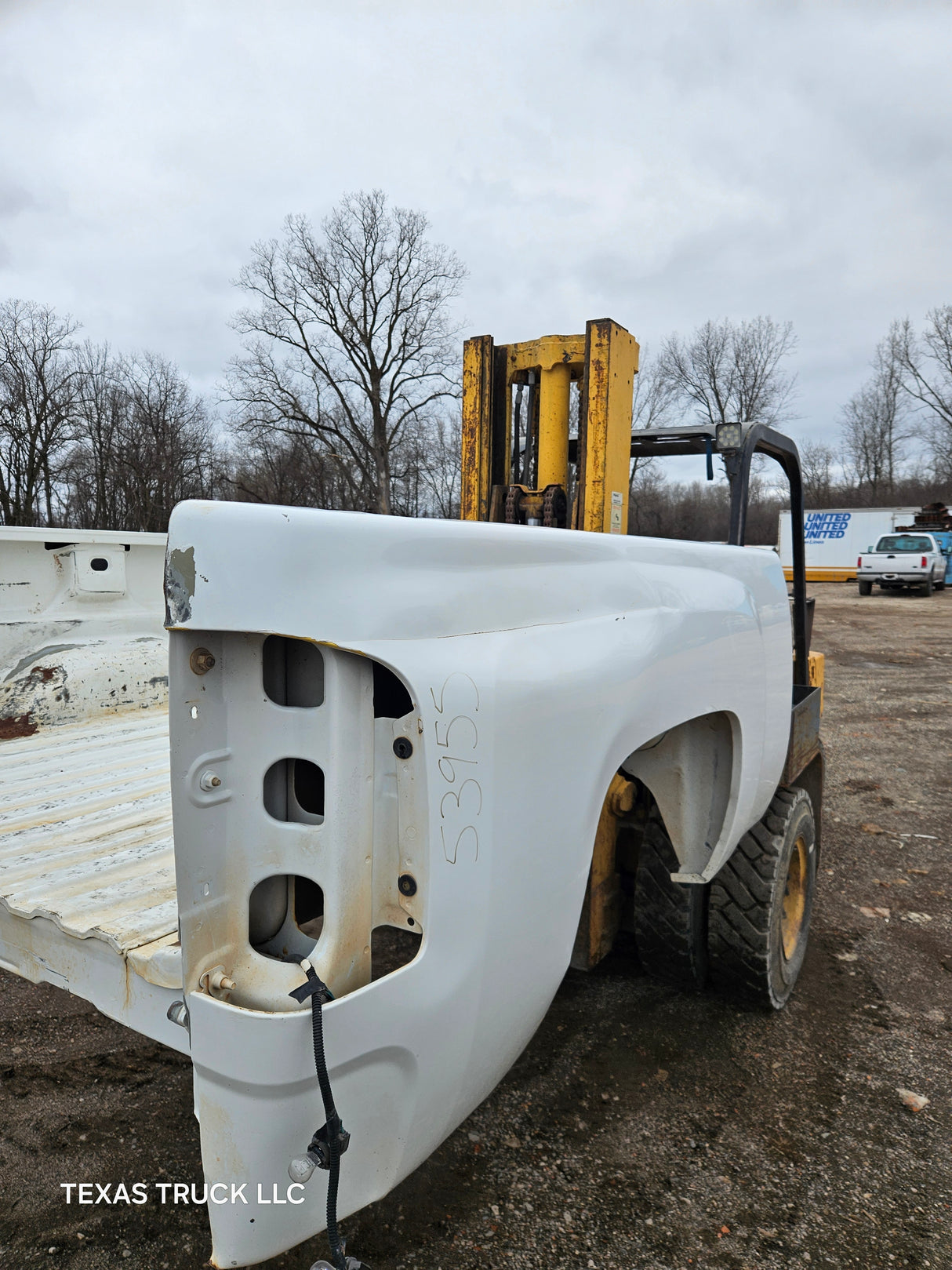 2007-2013 Chevrolet Silverado 1500 2500 3500 HD 6' 6" Short Truck Bed