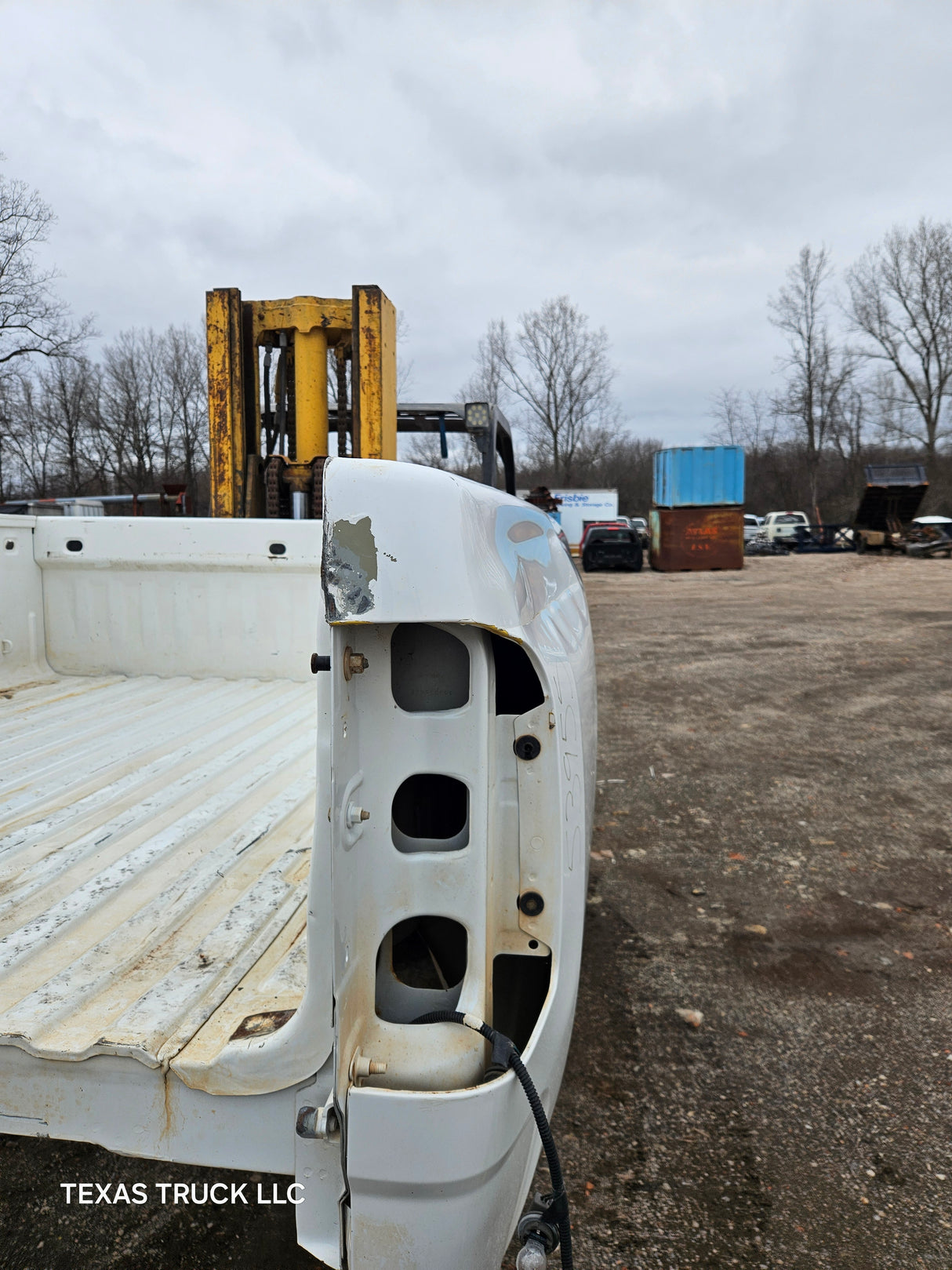 2007-2013 Chevrolet Silverado 1500 2500 3500 HD 6' 6" Short Truck Bed