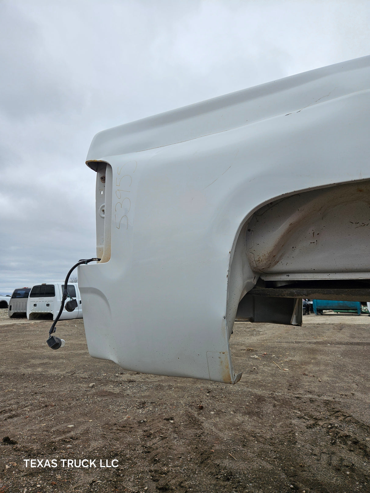 2007-2013 Chevrolet Silverado 1500 2500 3500 HD 6' 6" Short Truck Bed