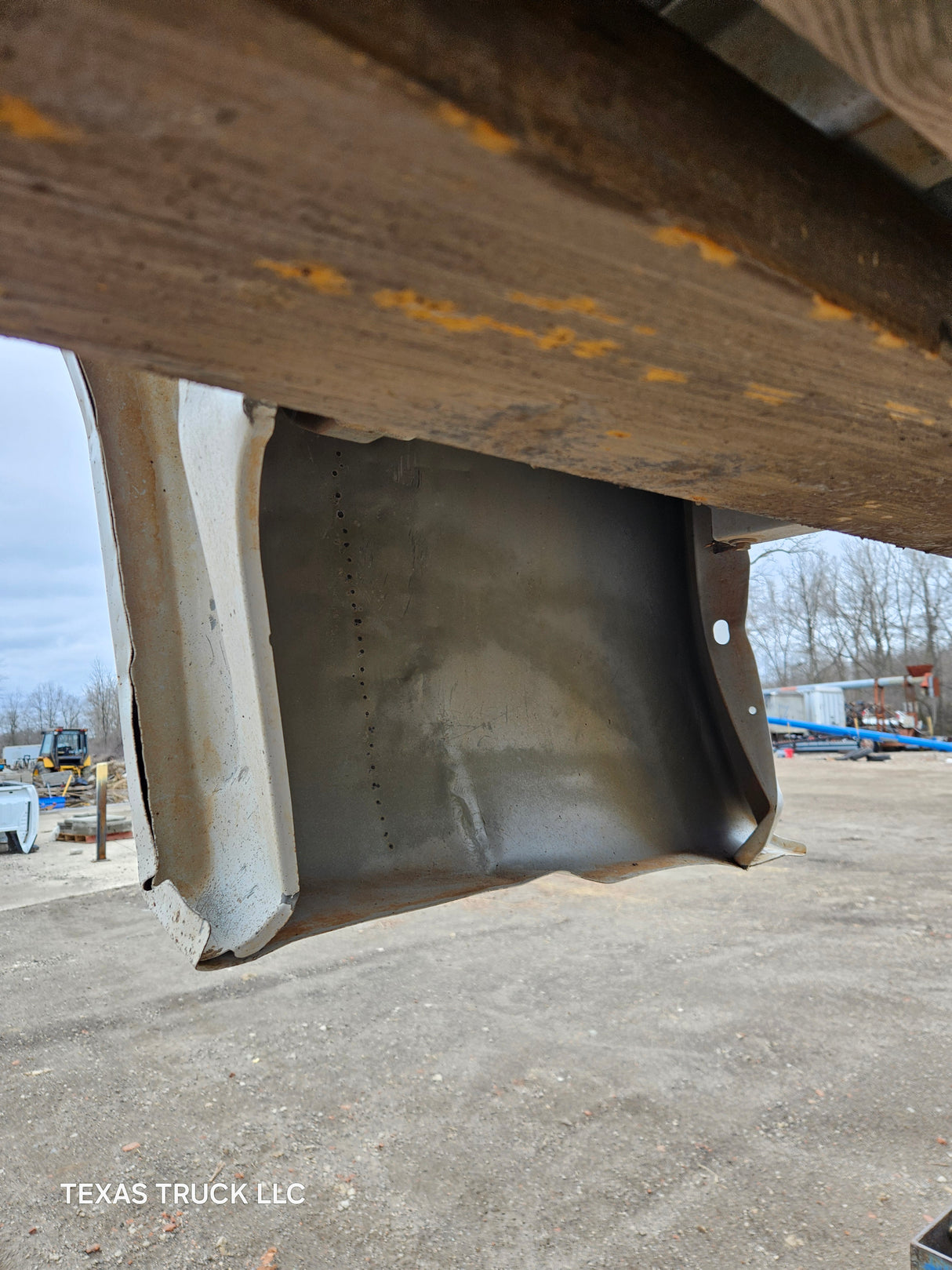 2007-2013 Chevrolet Silverado 1500 2500 3500 HD 6' 6" Short Truck Bed