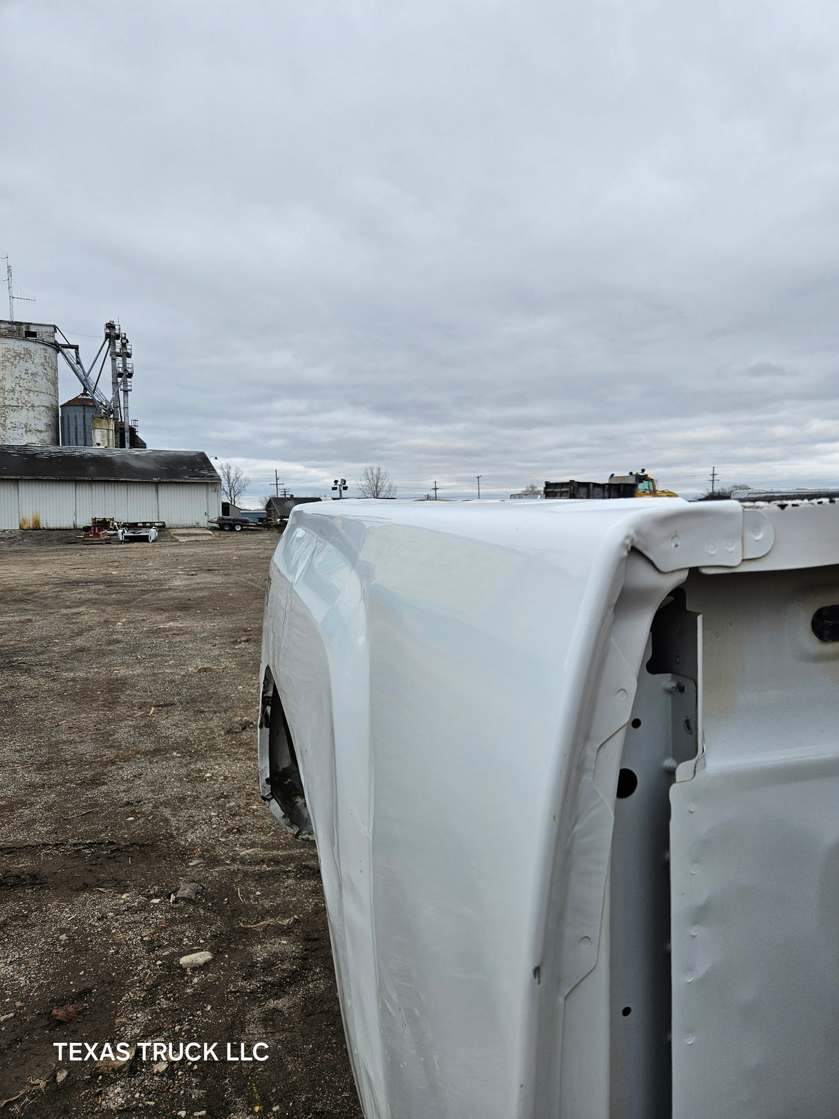 2007-2013 Chevrolet Silverado 1500 2500 3500 HD 6' 6" Short Truck Bed