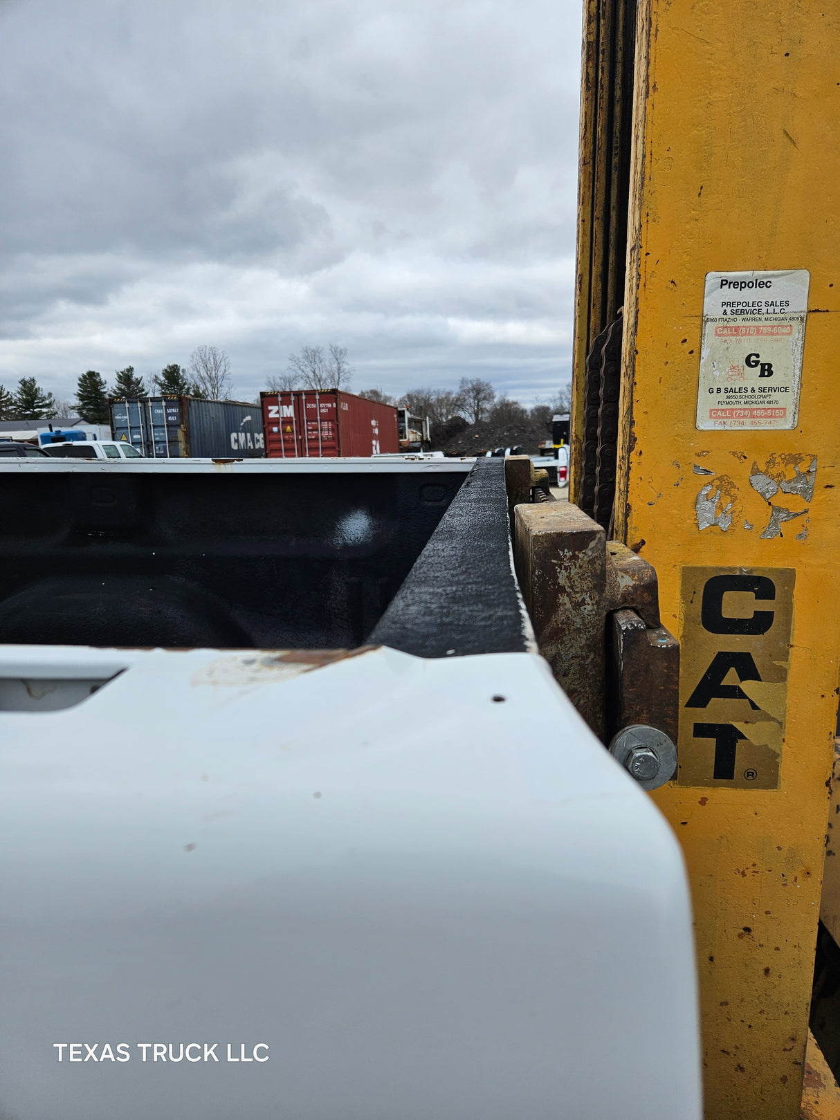 2007-2013 Chevrolet Silverado 1500 2500 3500 HD 6' 6" Short Truck Bed