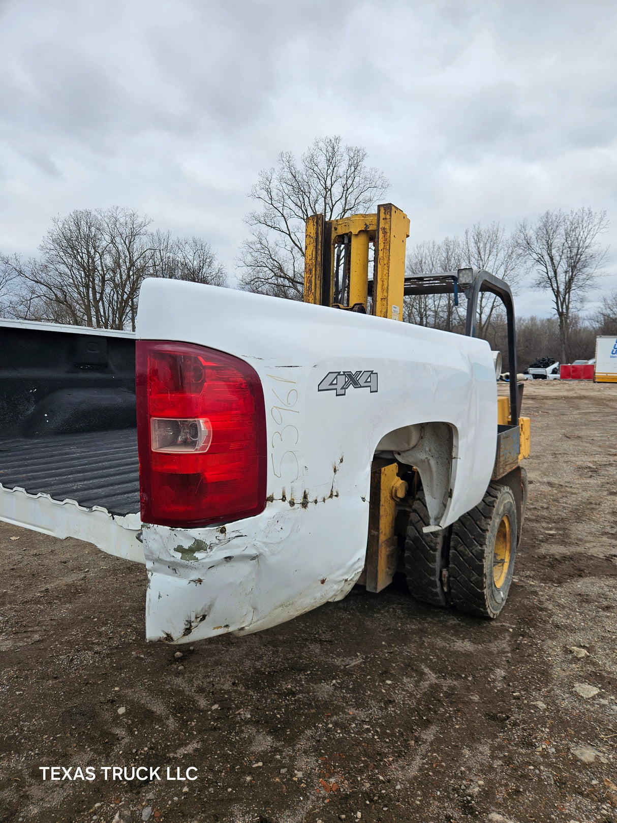 2007-2013 Chevrolet Silverado 1500 2500 3500 HD 6' 6" Short Truck Bed