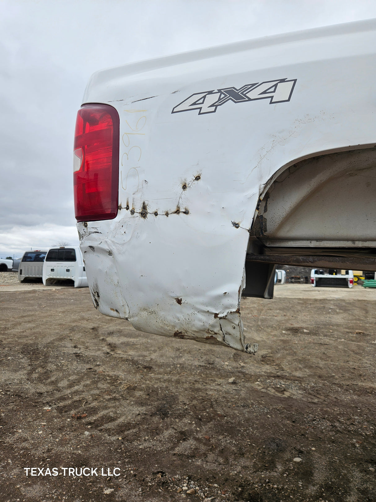 2007-2013 Chevrolet Silverado 1500 2500 3500 HD 6' 6" Short Truck Bed