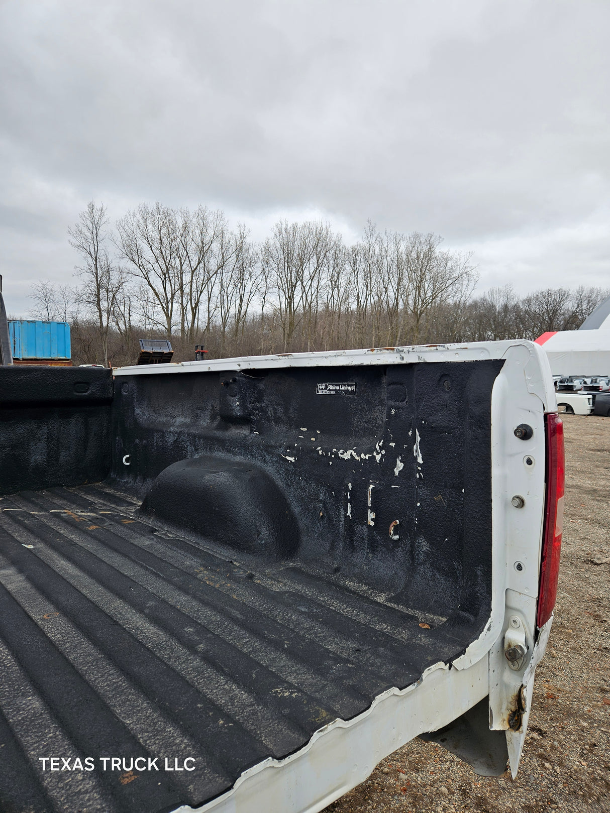 2007-2013 Chevrolet Silverado 1500 2500 3500 HD 6' 6" Short Truck Bed