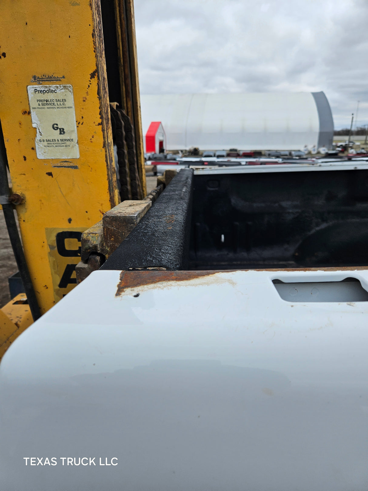 2007-2013 Chevrolet Silverado 1500 2500 3500 HD 6' 6" Short Truck Bed