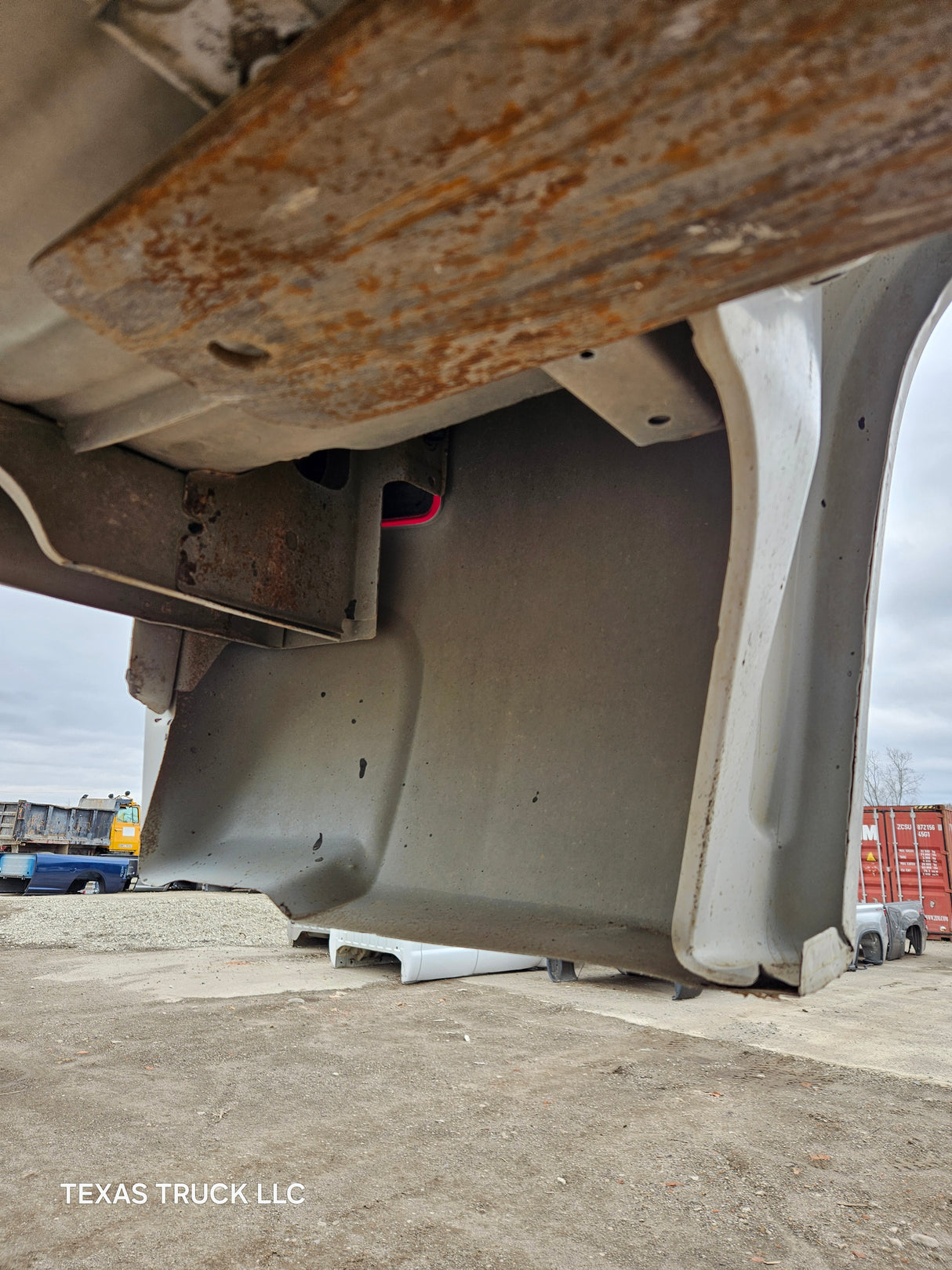 2007-2013 Chevrolet Silverado 1500 2500 3500 HD 6' 6" Short Truck Bed