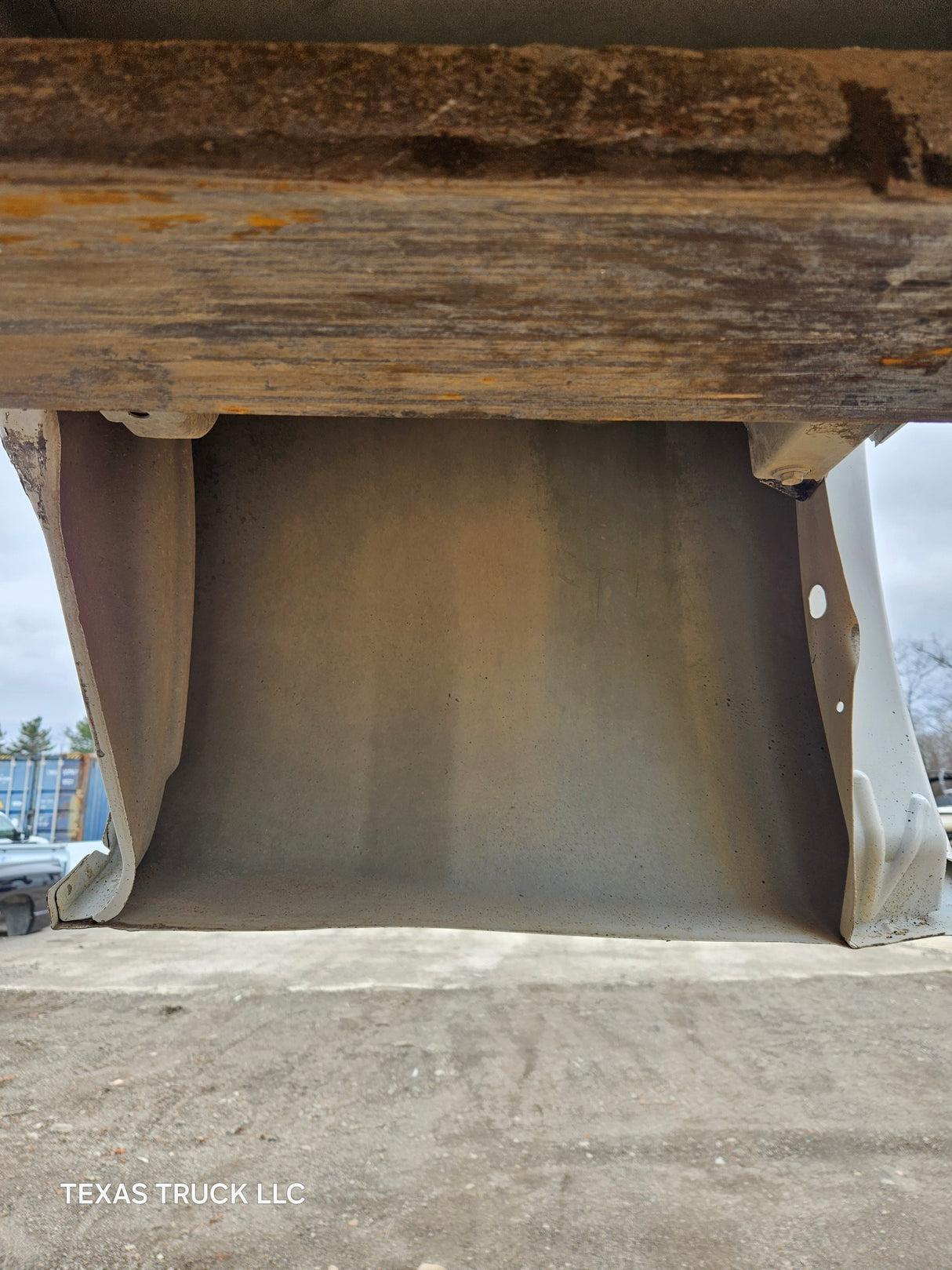 2007-2013 Chevrolet Silverado 1500 2500 3500 HD 6' 6" Short Truck Bed