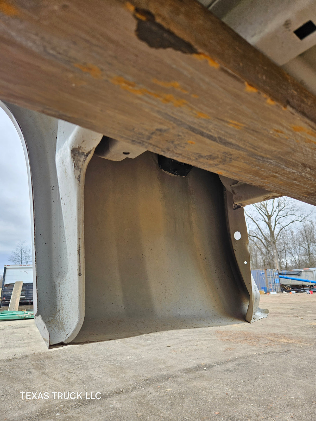 2007-2013 Chevrolet Silverado 1500 2500 3500 HD 6' 6" Short Truck Bed