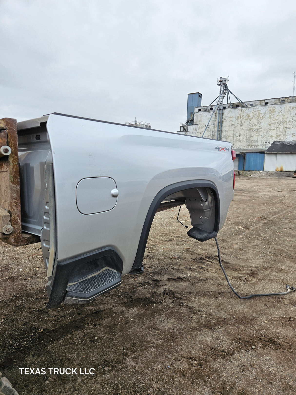 2019-2025 Chevrolet Silverado 2500 3500 HD 6' 6" Short Truck Bed