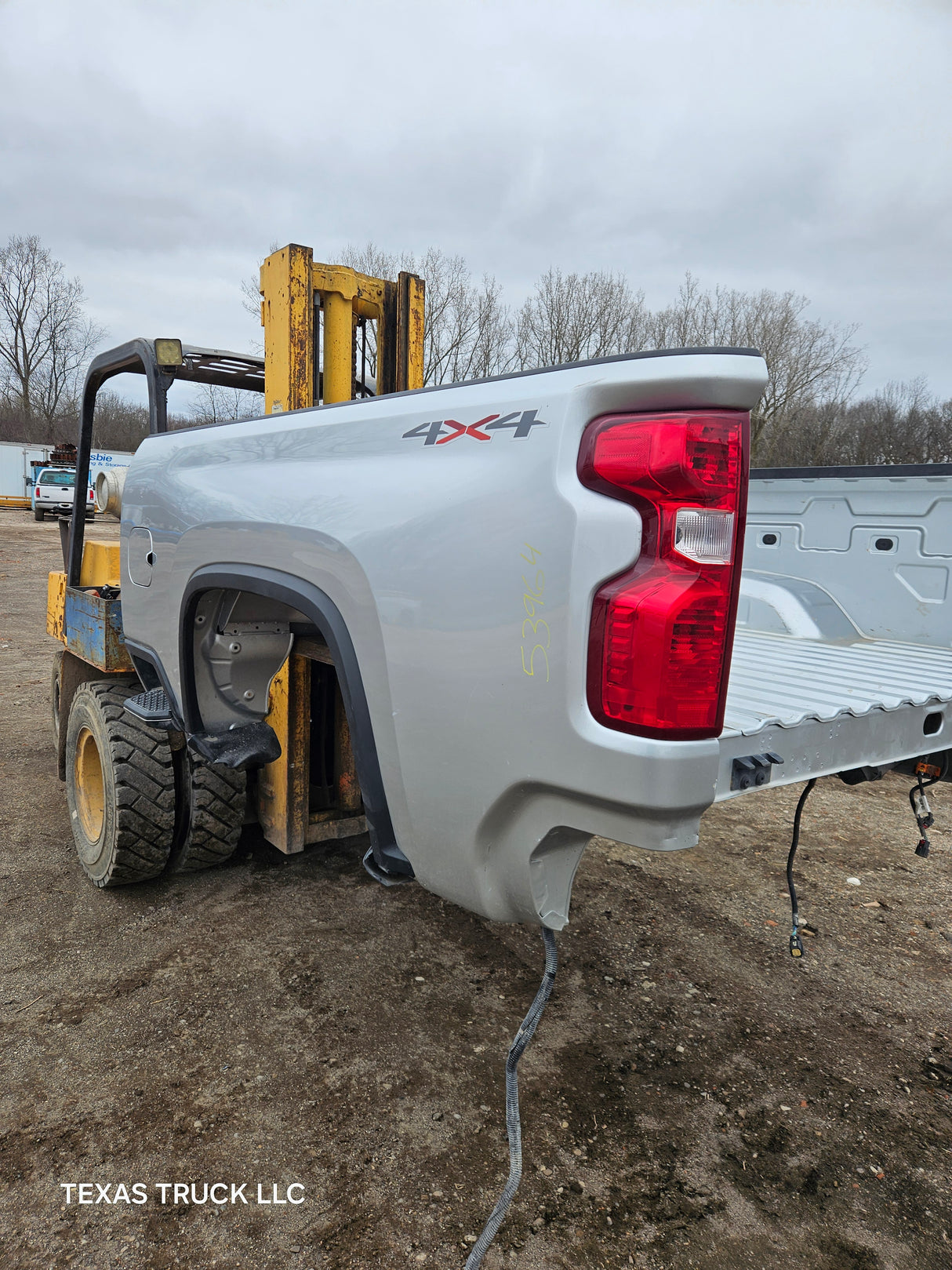 2019-2025 Chevrolet Silverado 2500 3500 HD 6' 6" Short Truck Bed