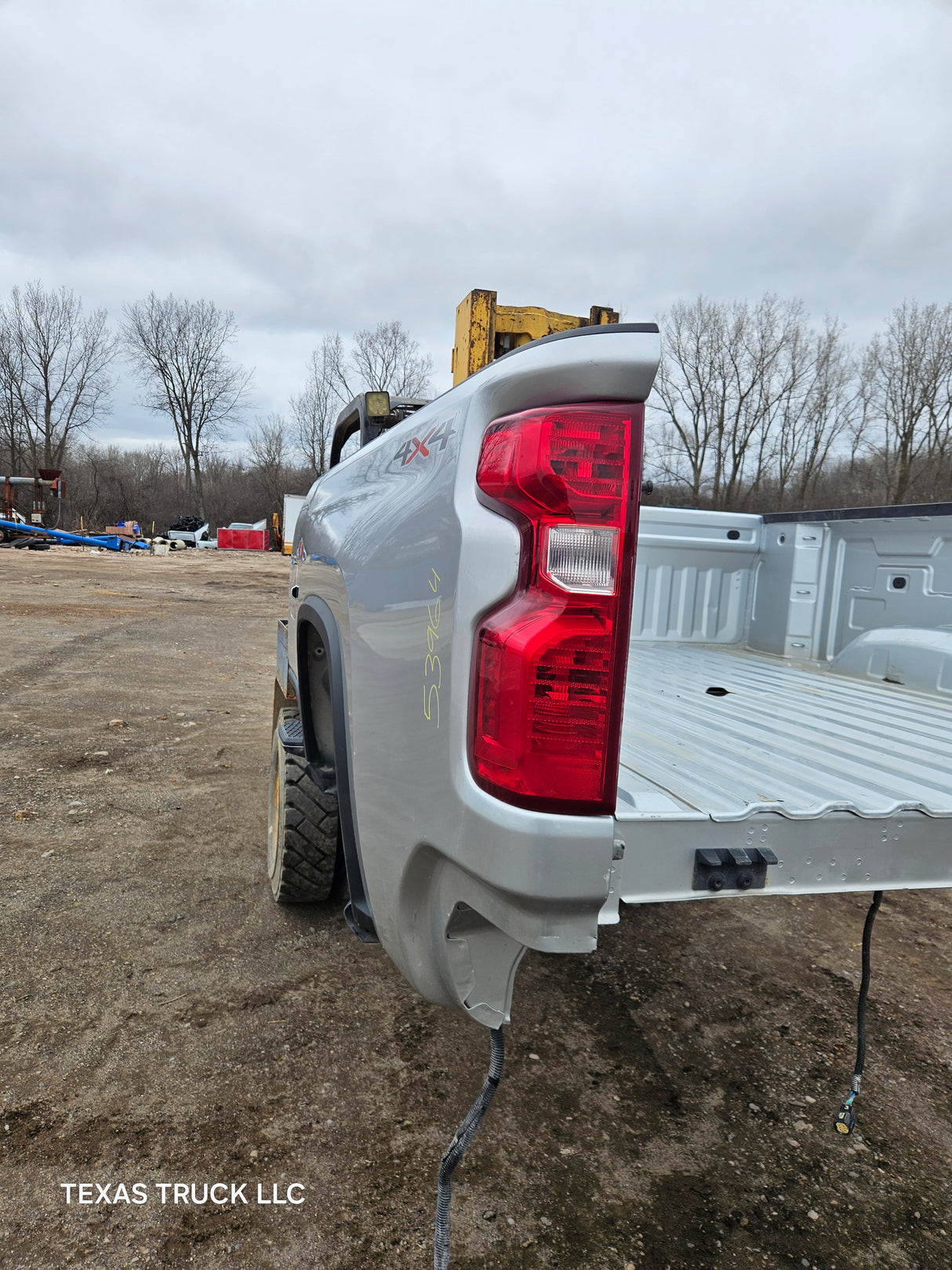 2019-2025 Chevrolet Silverado 2500 3500 HD 6' 6" Short Truck Bed