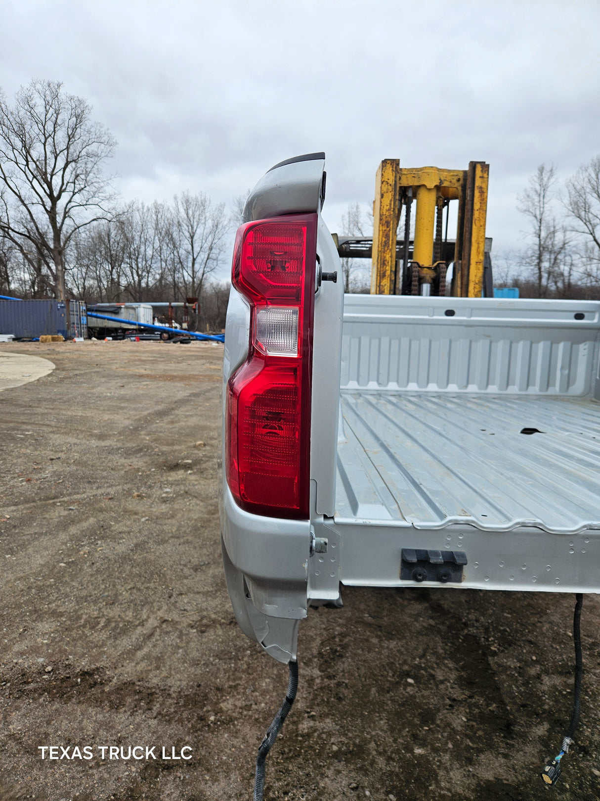 2019-2025 Chevrolet Silverado 2500 3500 HD 6' 6" Short Truck Bed