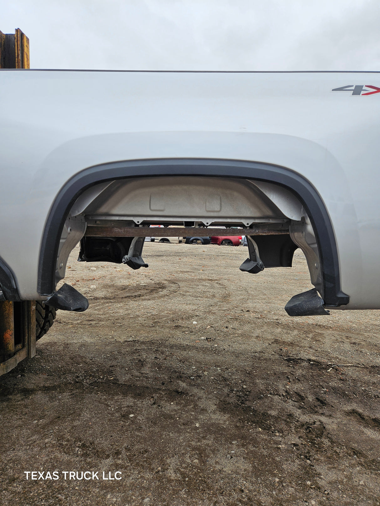 2019-2025 Chevrolet Silverado 2500 3500 HD 6' 6" Short Truck Bed