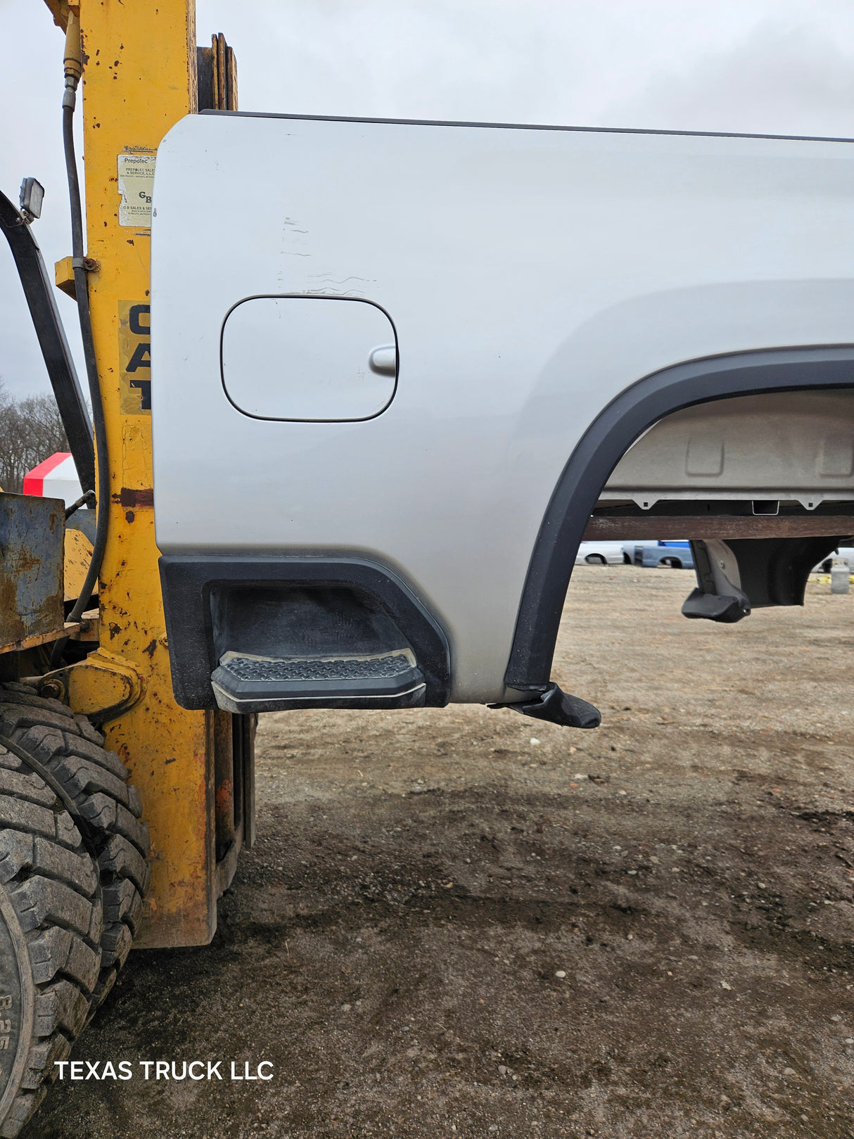 2019-2025 Chevrolet Silverado 2500 3500 HD 6' 6" Short Truck Bed