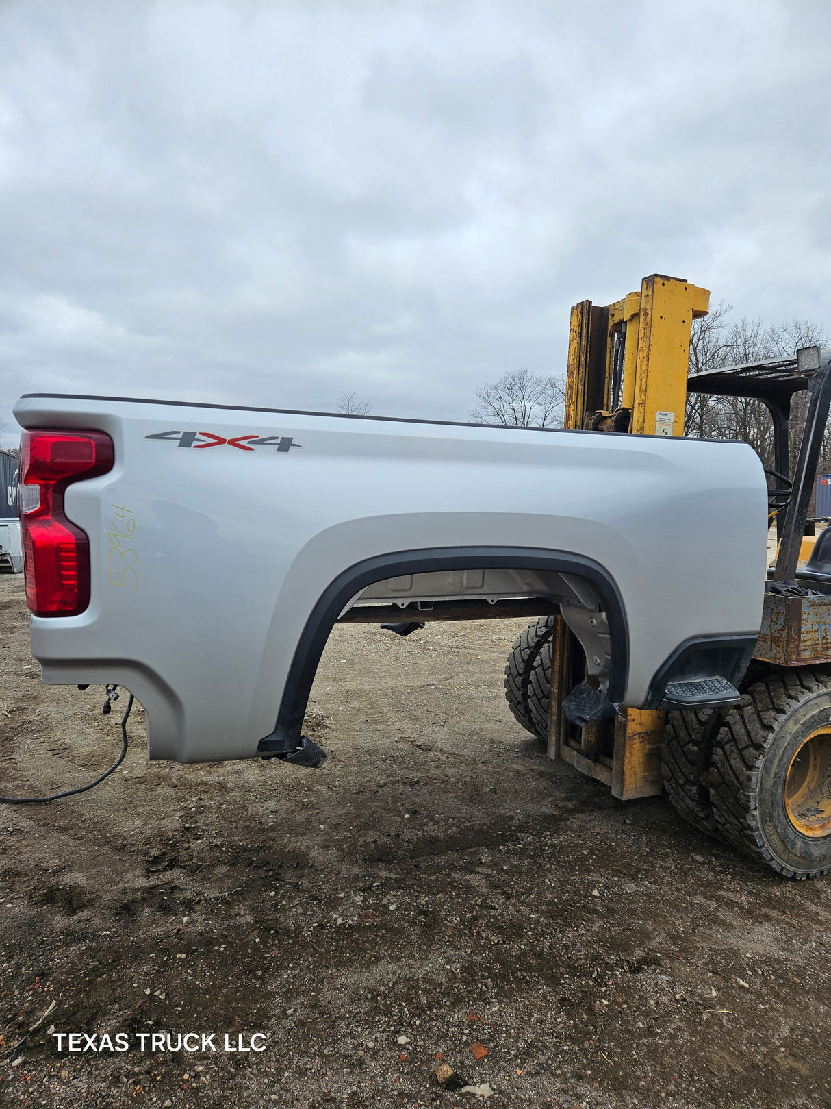 2019-2025 Chevrolet Silverado 2500 3500 HD 6' 6" Short Truck Bed