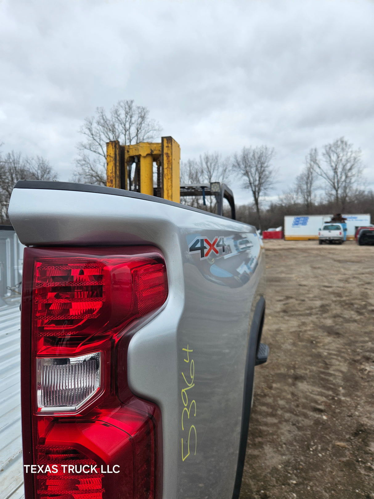 2019-2025 Chevrolet Silverado 2500 3500 HD 6' 6" Short Truck Bed