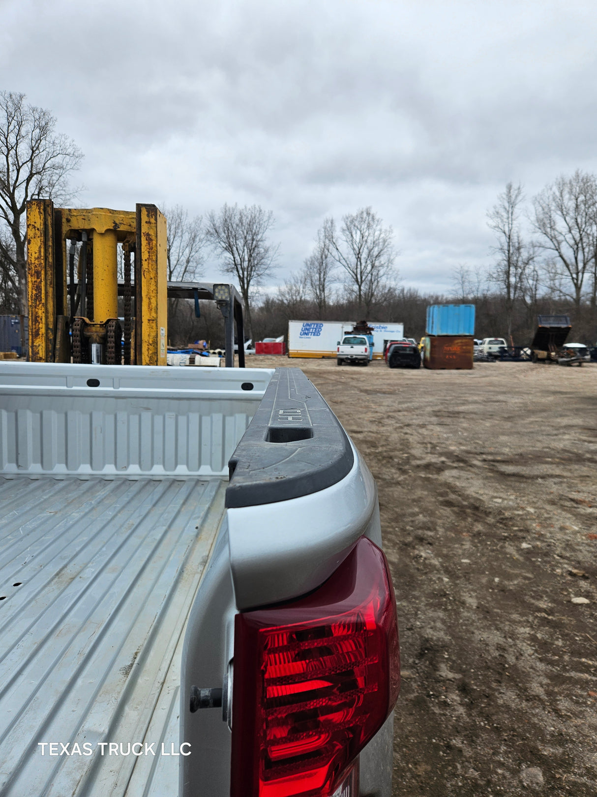 2019-2025 Chevrolet Silverado 2500 3500 HD 6' 6" Short Truck Bed