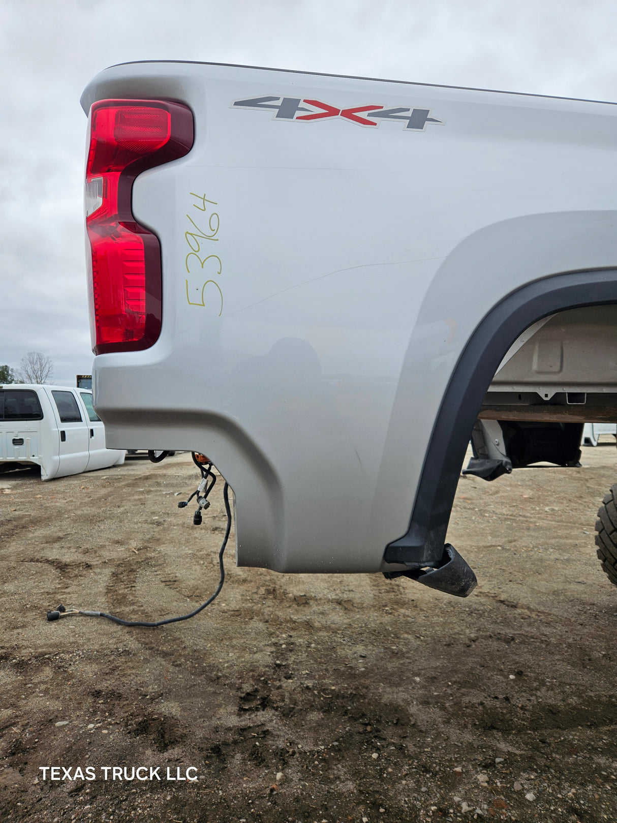 2019-2025 Chevrolet Silverado 2500 3500 HD 6' 6" Short Truck Bed