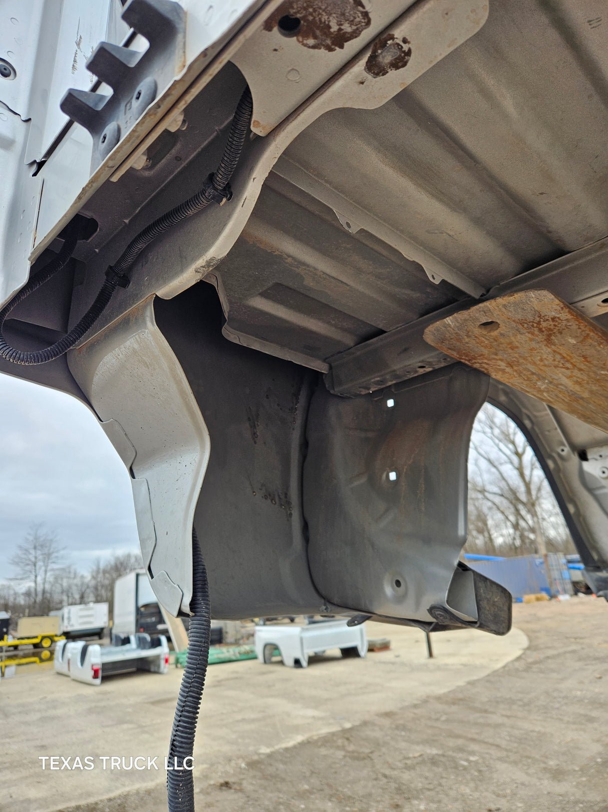 2019-2025 Chevrolet Silverado 2500 3500 HD 6' 6" Short Truck Bed