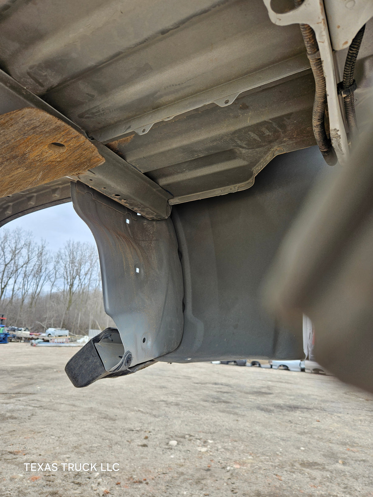 2019-2025 Chevrolet Silverado 2500 3500 HD 6' 6" Short Truck Bed