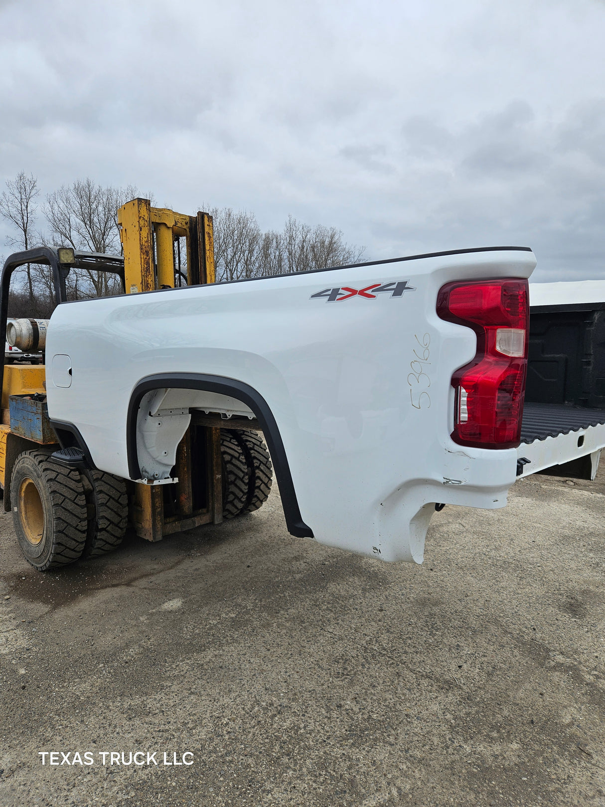 2019-2025 Chevrolet Silverado 2500 3500 HD 8' Long Truck Bed