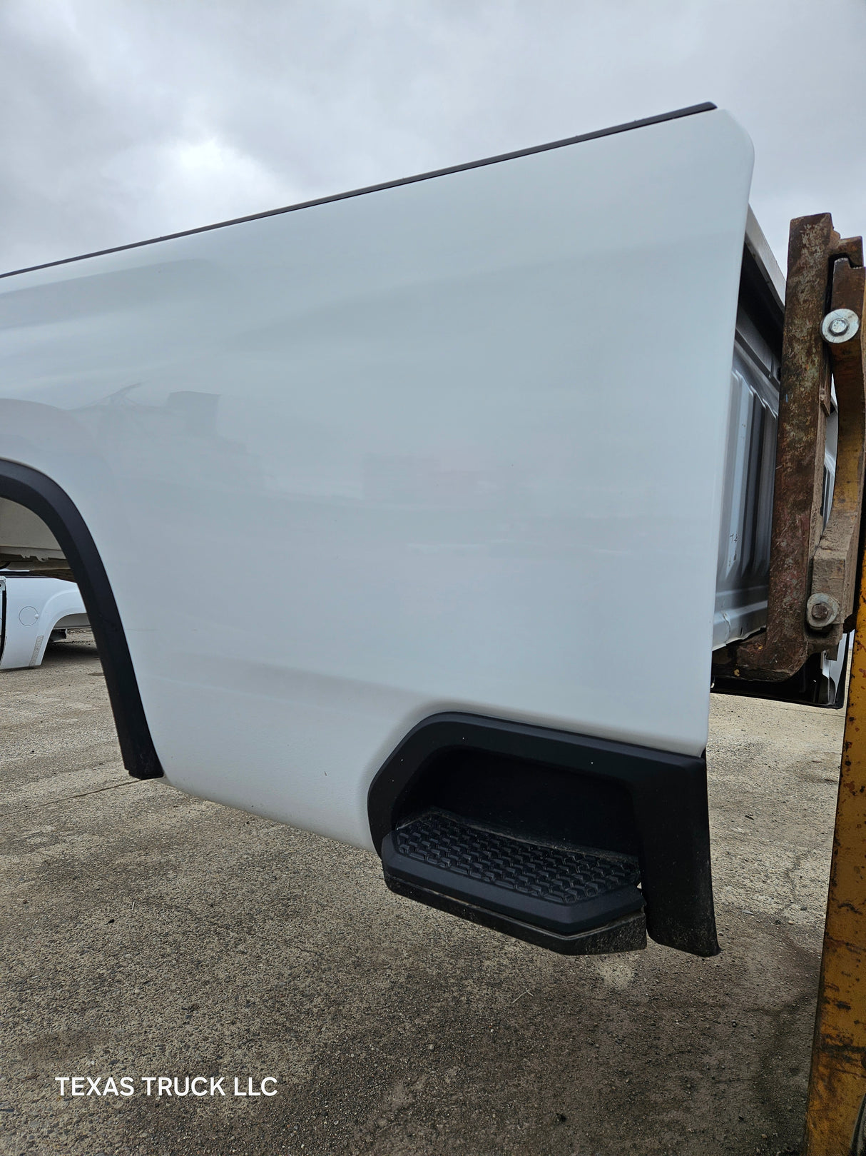 2019-2025 Chevrolet Silverado 2500 3500 HD 8' Long Truck Bed