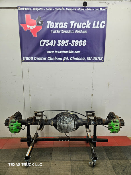 2002-2004 Ford Super Duty F250 F350 SRW Rear Axle 3.73 Gear Ratio - Part Out