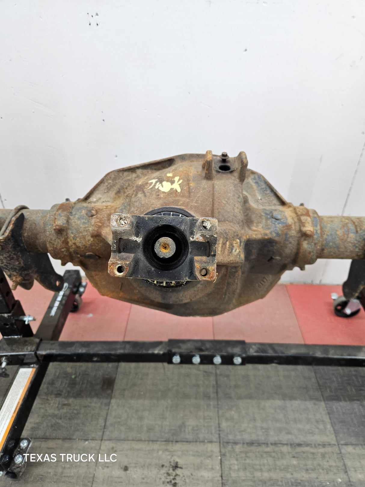 1999-2001 Ford Super Duty F250 F350 SRW Rear Axle - Part Out