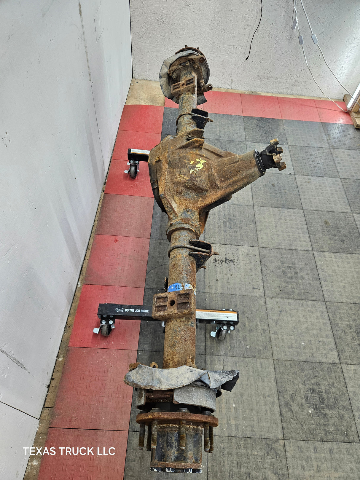1999-2001 Ford Super Duty F250 F350 SRW Rear Axle - Part Out