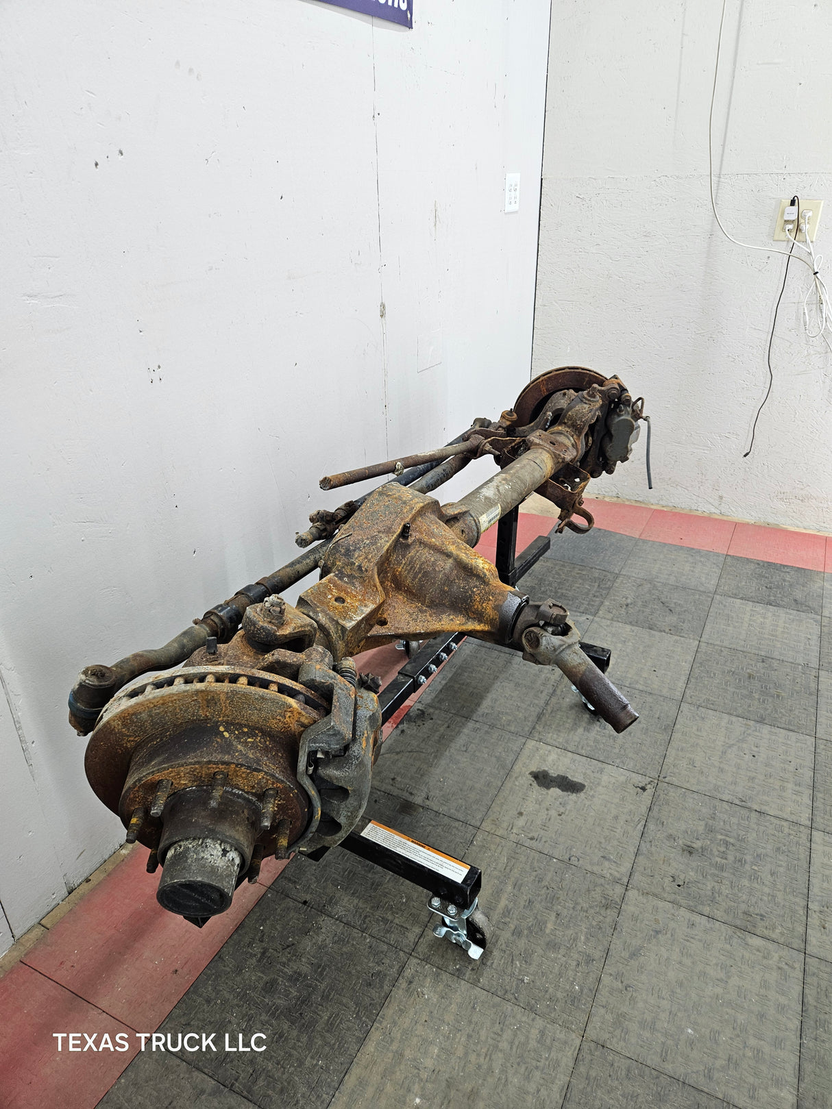 1999-2004 Ford Super Duty F250 F350 SRW Front Axle - Part Out
