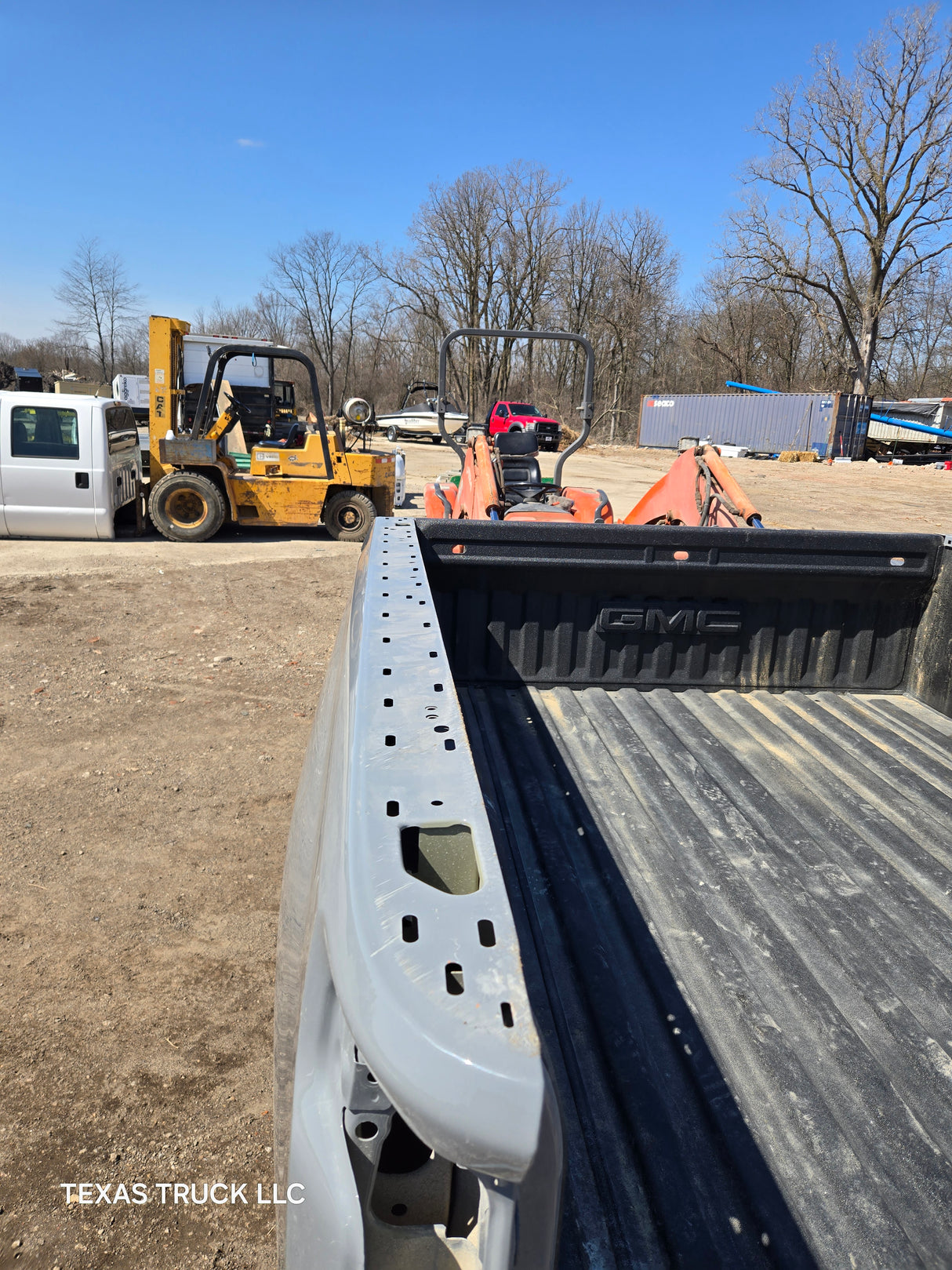 2019-2025 Chevrolet Silverado 2500 3500 HD 6' 6" Short Truck Bed