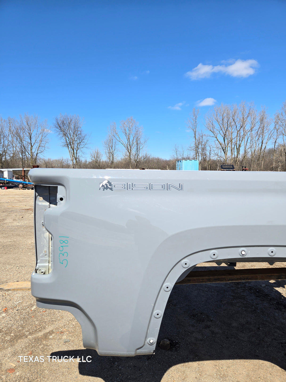 2019-2025 Chevrolet Silverado 2500 3500 HD 6' 6" Short Truck Bed