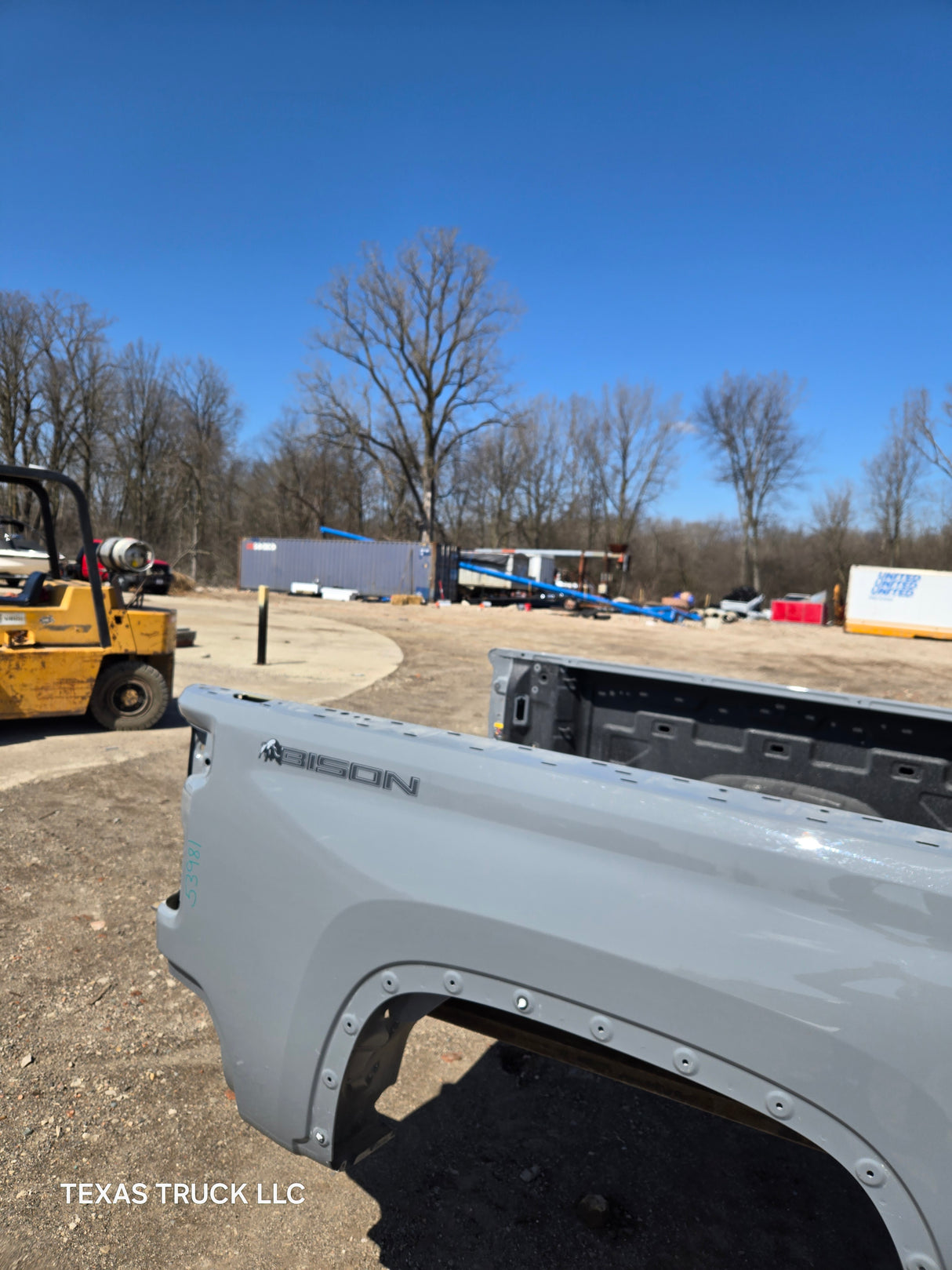 2019-2025 Chevrolet Silverado 2500 3500 HD 6' 6" Short Truck Bed