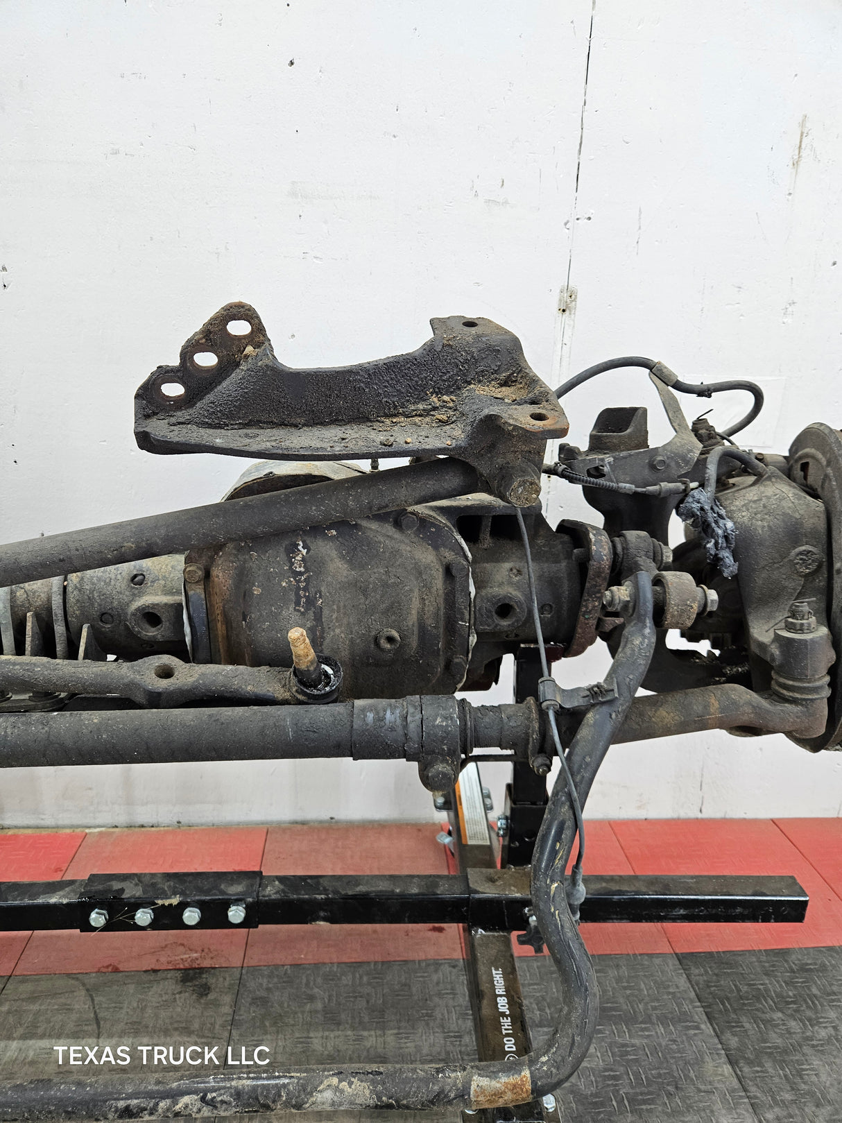 2005-2010 Ford Super Duty F250 F350 FRONT Axle 3.73 SRW 198k miles