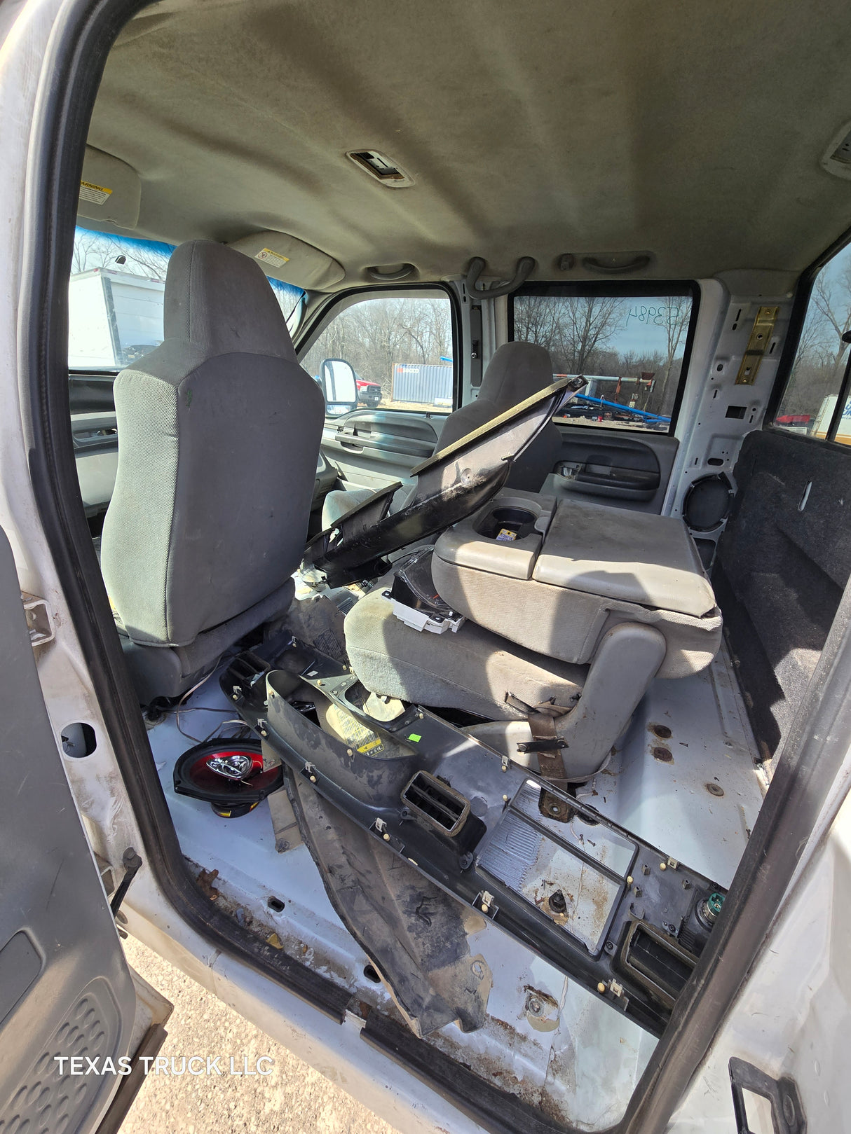 1999-2007 Ford Super Duty F250 F350 F450 F550 4 Door Crew Cab