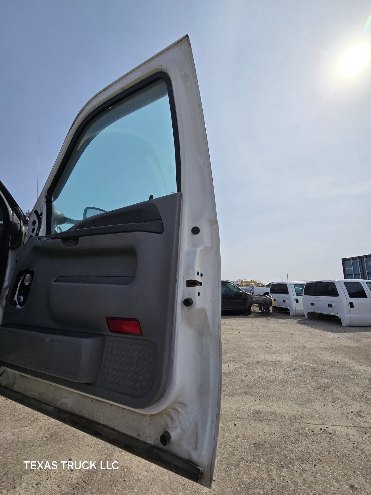 1999-2007 Ford Super Duty F250 F350 F450 F550 4 Door Crew Cab