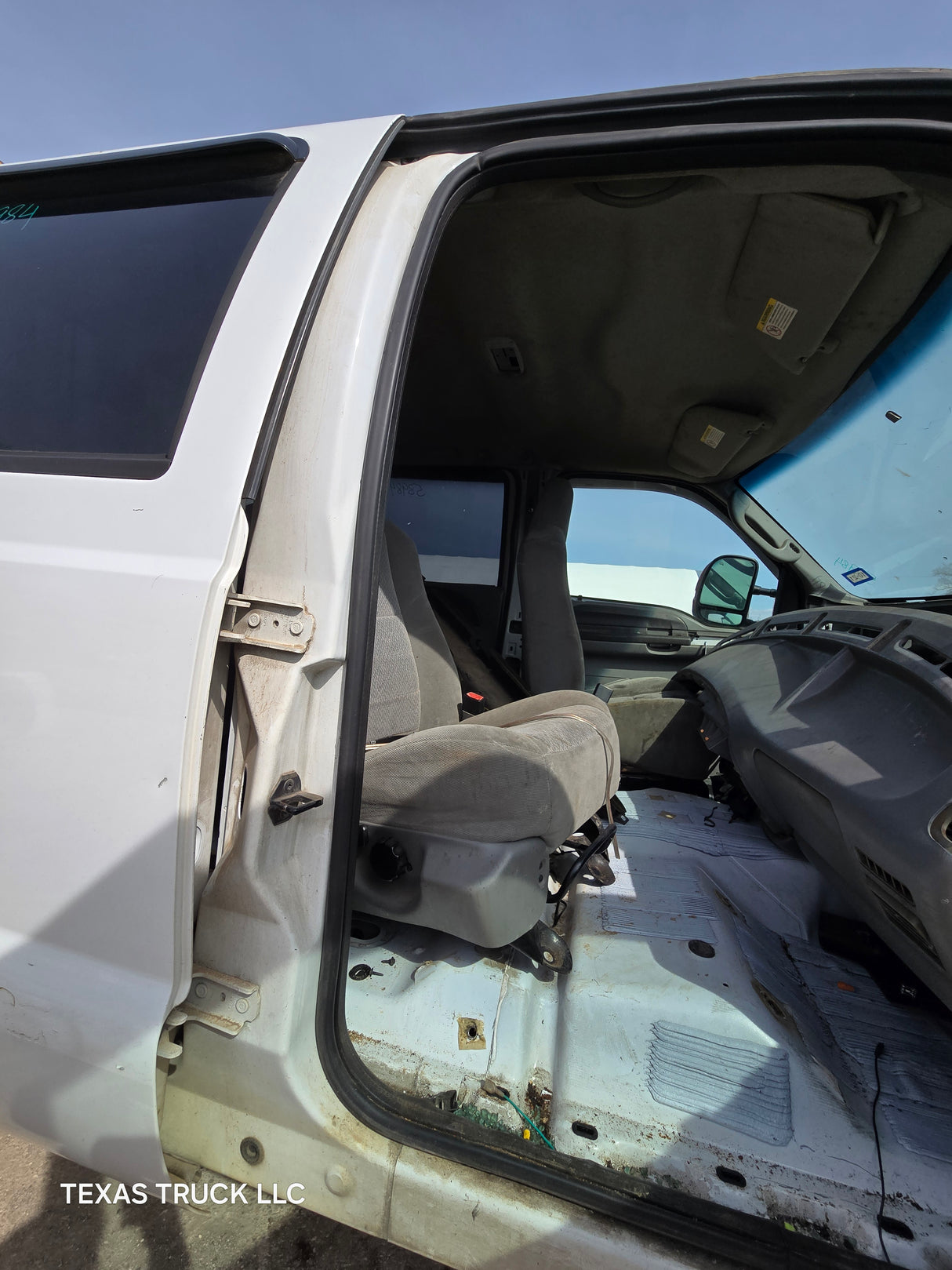 1999-2007 Ford Super Duty F250 F350 F450 F550 4 Door Crew Cab