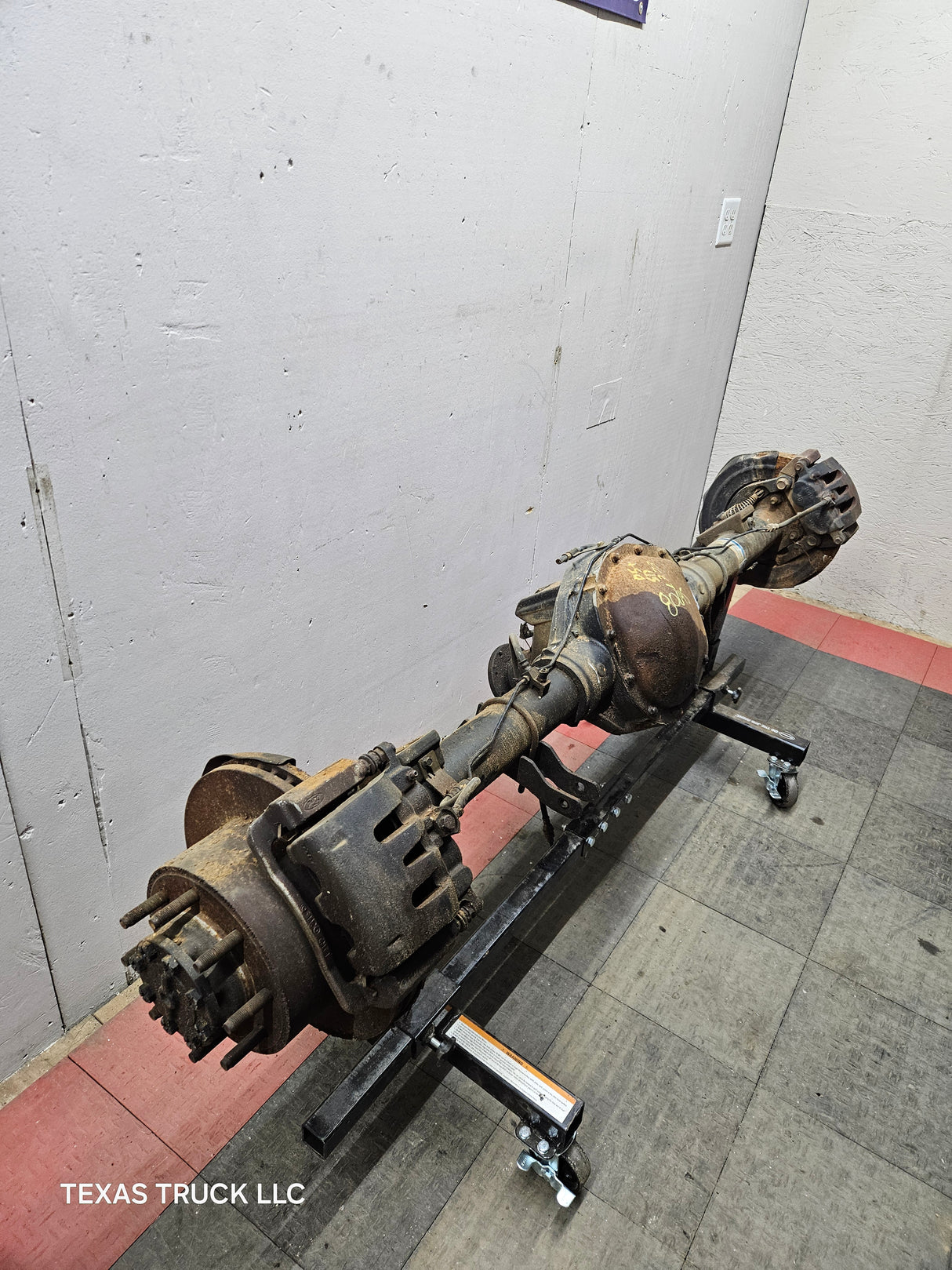 2005-2010 Ford Super Duty F250 F350 SRW Rear Axle 3.73 Gear Ratio
