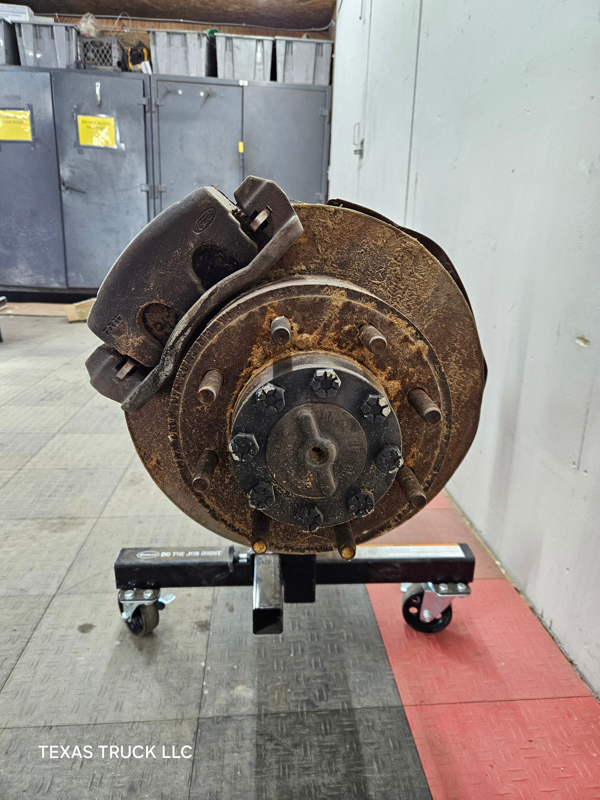 2005-2010 Ford Super Duty F250 F350 SRW Rear Axle 3.73 Gear Ratio