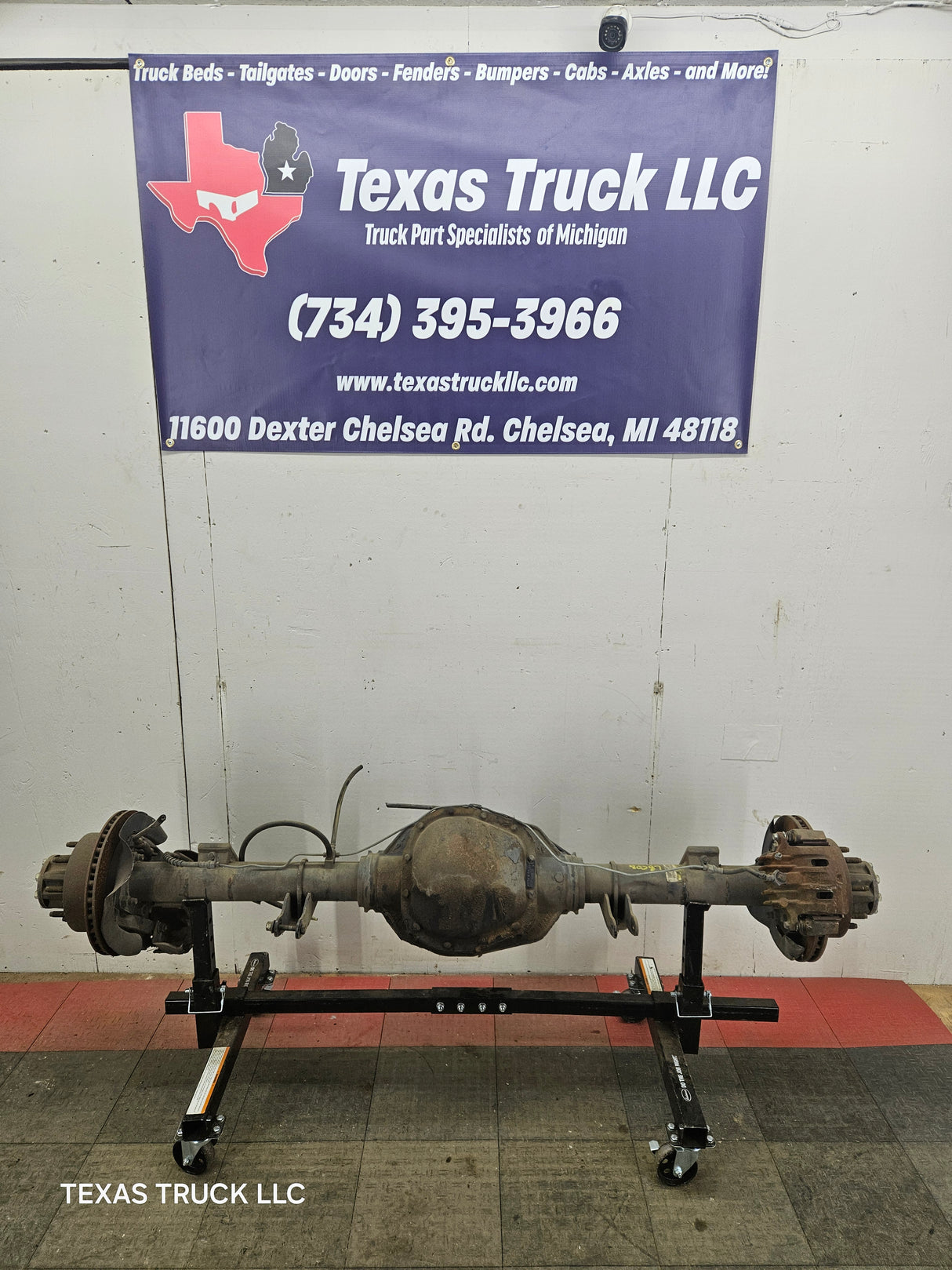 1999-2001 Ford Super Duty F250 F350 SRW Rear Axle 3.73 Ratio