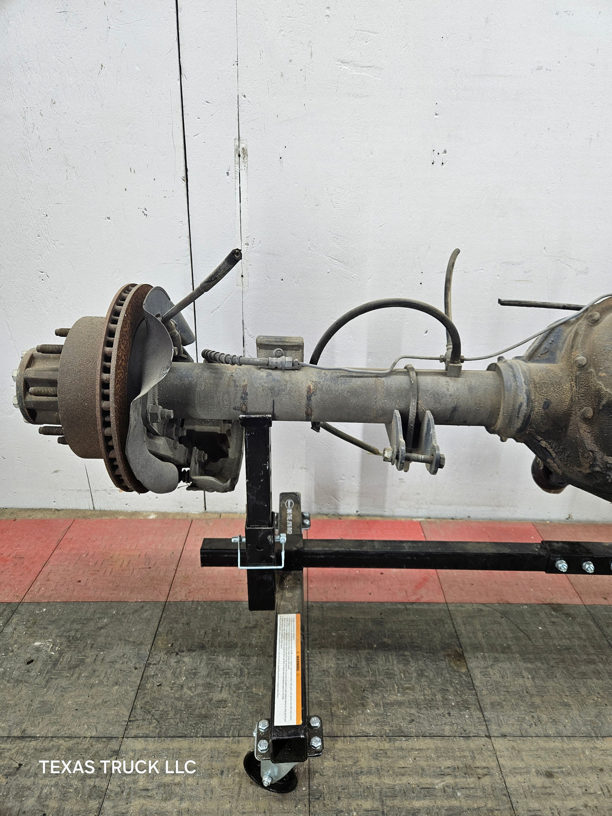 1999-2001 Ford Super Duty F250 F350 SRW Rear Axle 3.73 Ratio