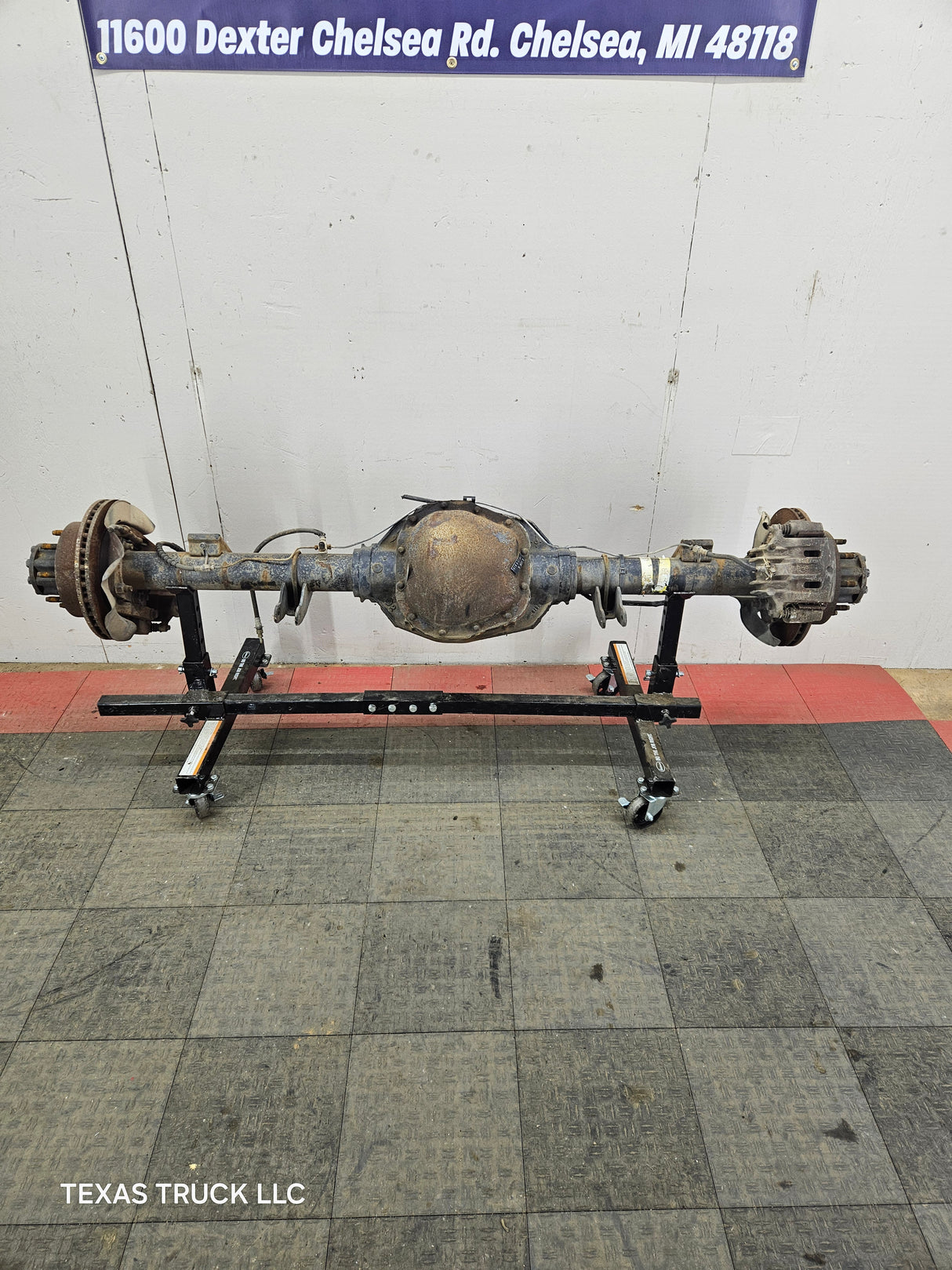 1999-2001 Ford Super Duty F250 F350 SRW Rear Axle 3.73 Ratio