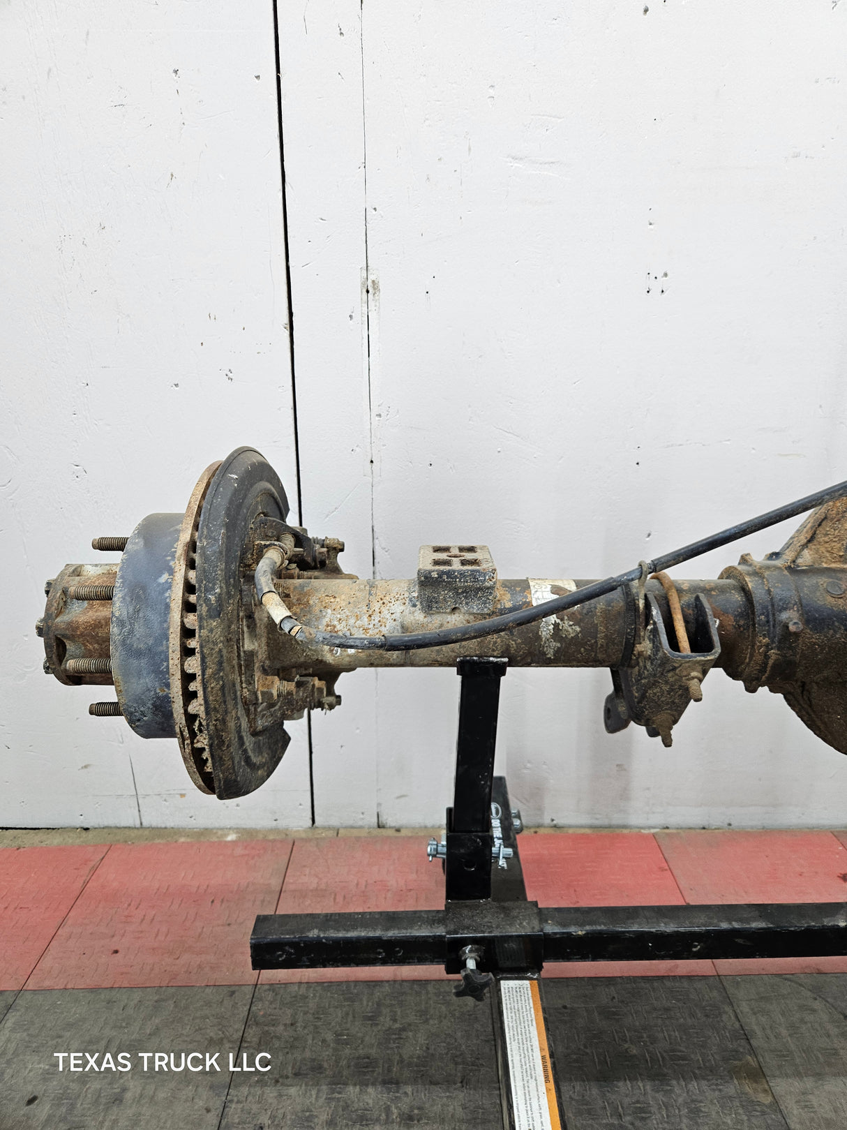 1999-2001 Ford Super Duty F250 F350 SRW Rear Axle 3.73 Ratio