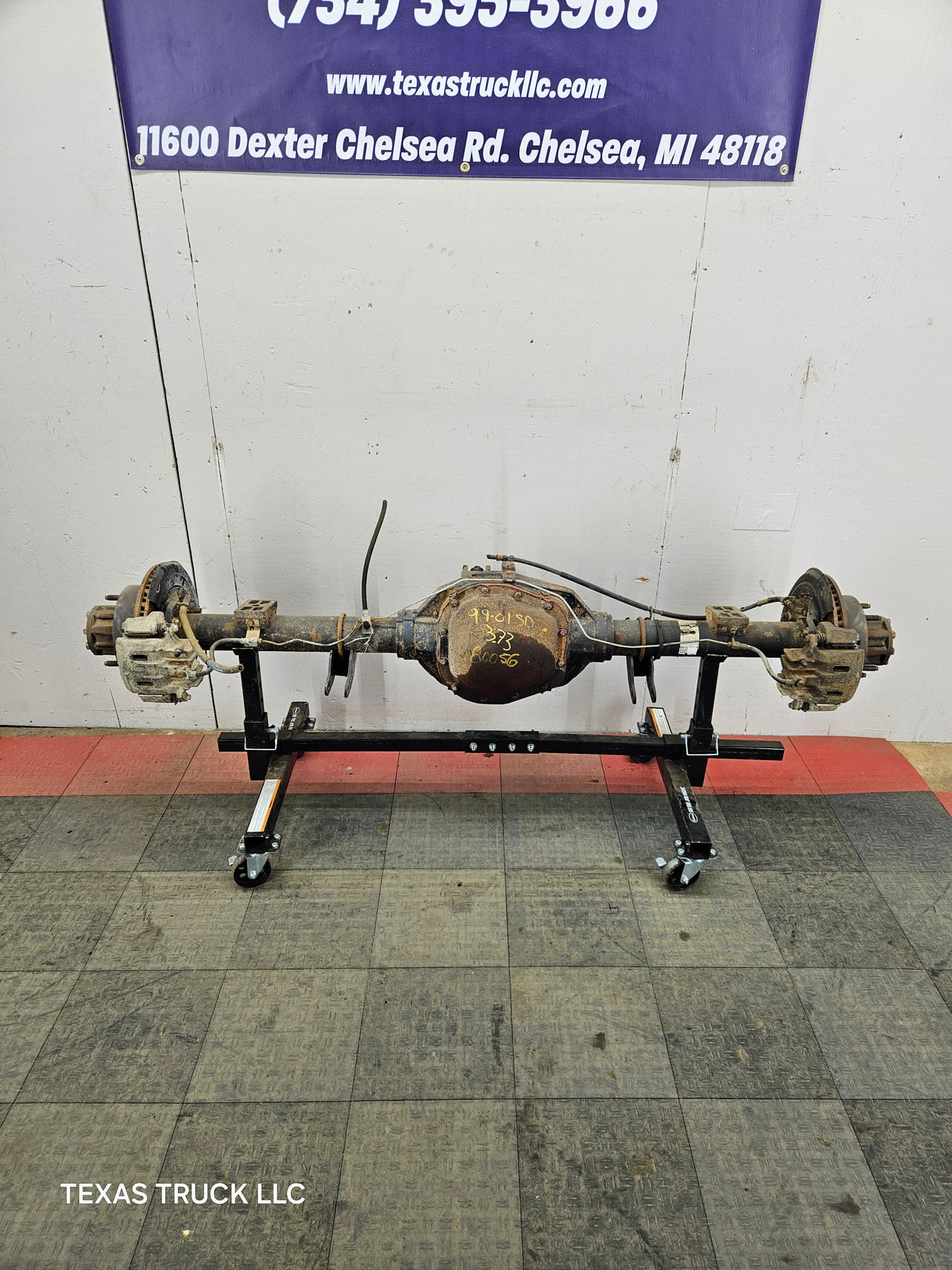 1999-2001 Ford Super Duty F250 F350 SRW Rear Axle 3.73 Ratio