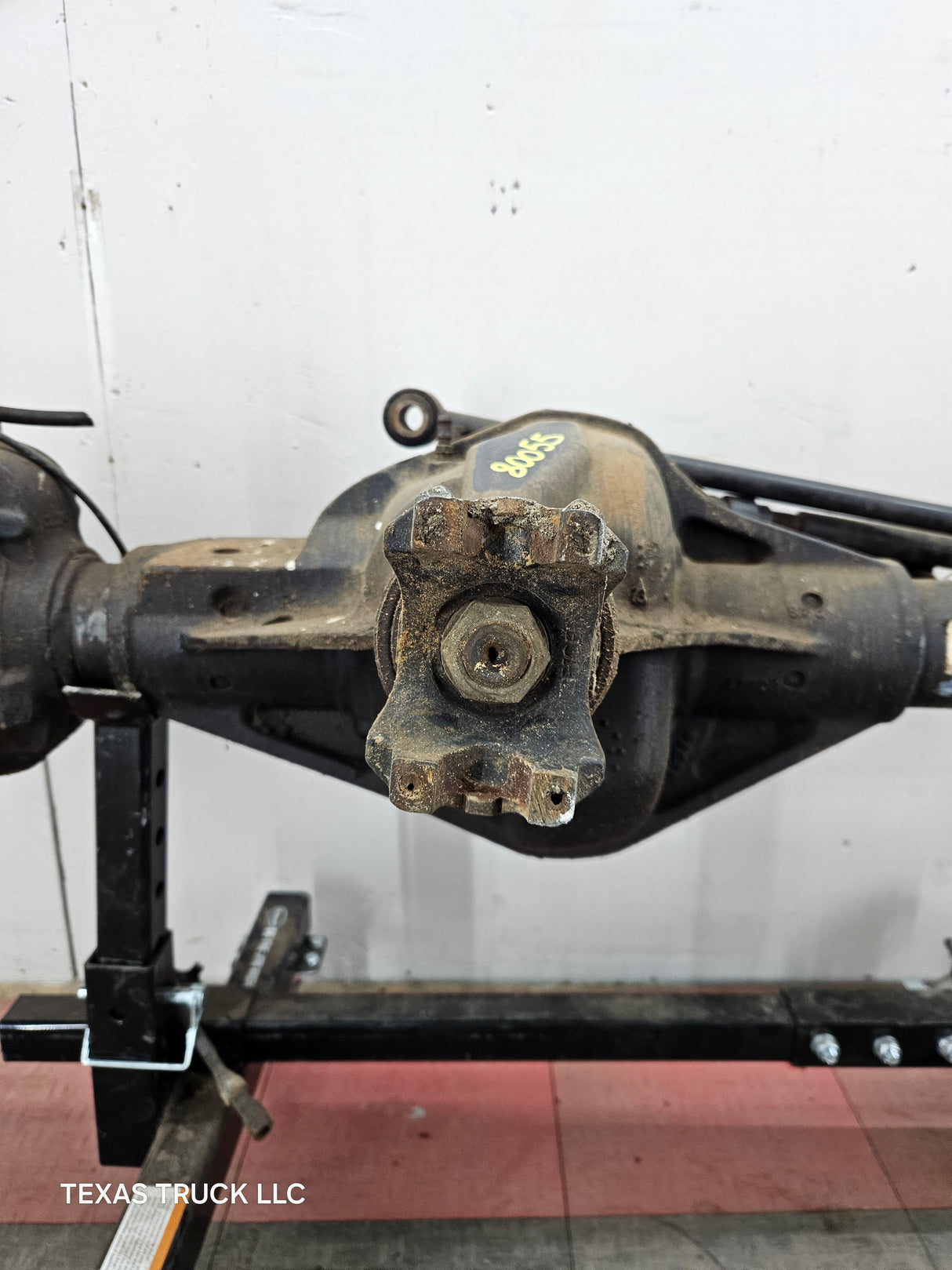 1999-2004 Ford Super Duty F250 F350 SRW Front Axle 3.73 Gear Ratio